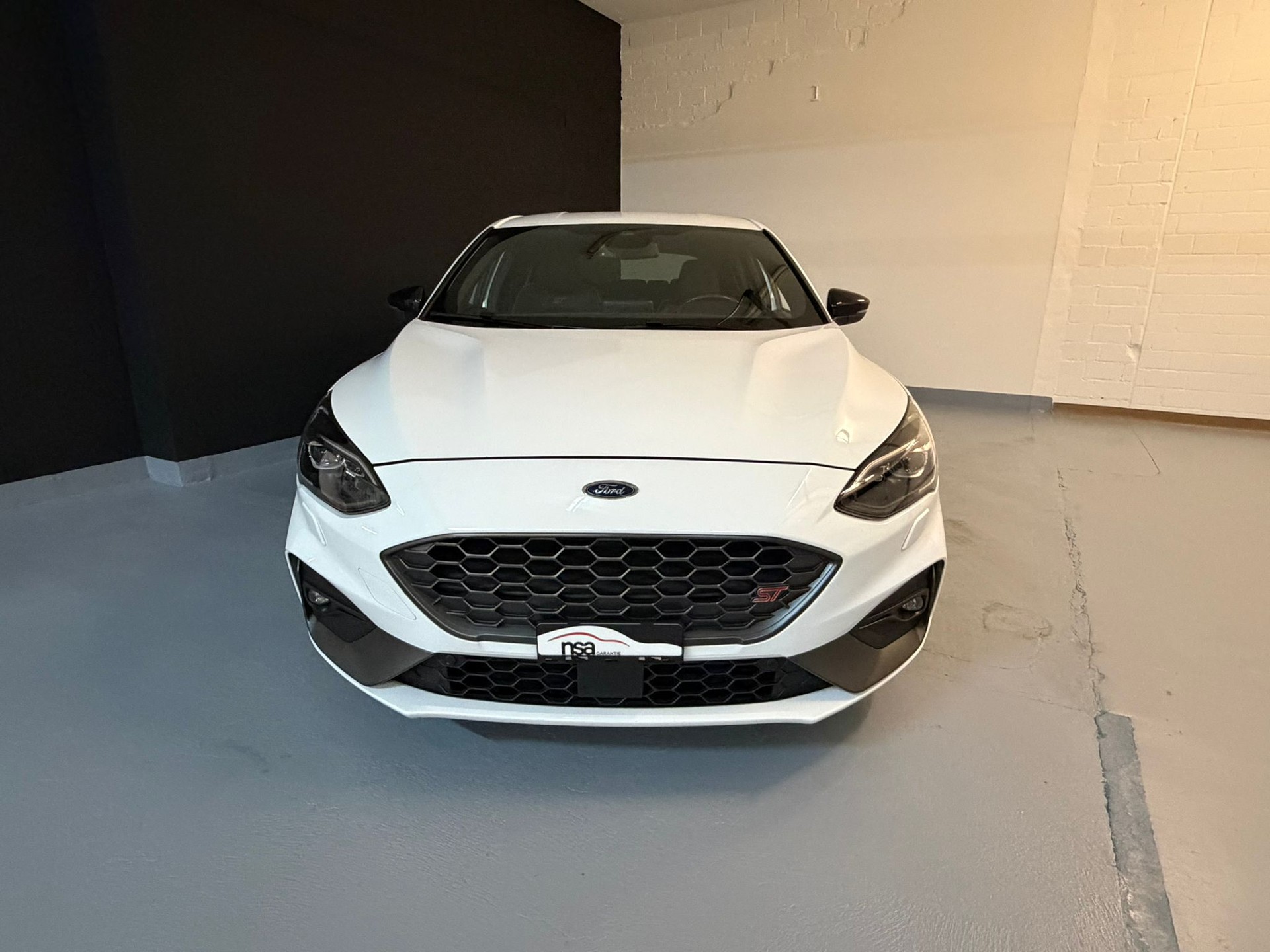 FORD Focus ST 2.3 EcoBoost Mountune ***CH-Fahrzeug***-showroom-element-1