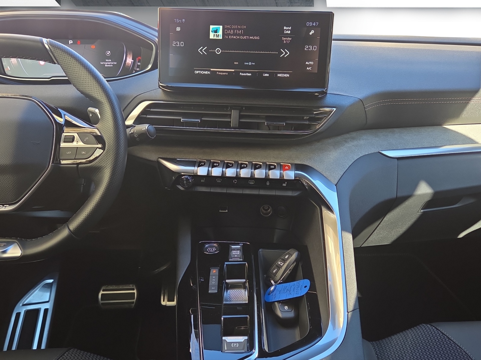 PEUGEOT 5008 1.5 BlueHDi GT EAT8-image-12