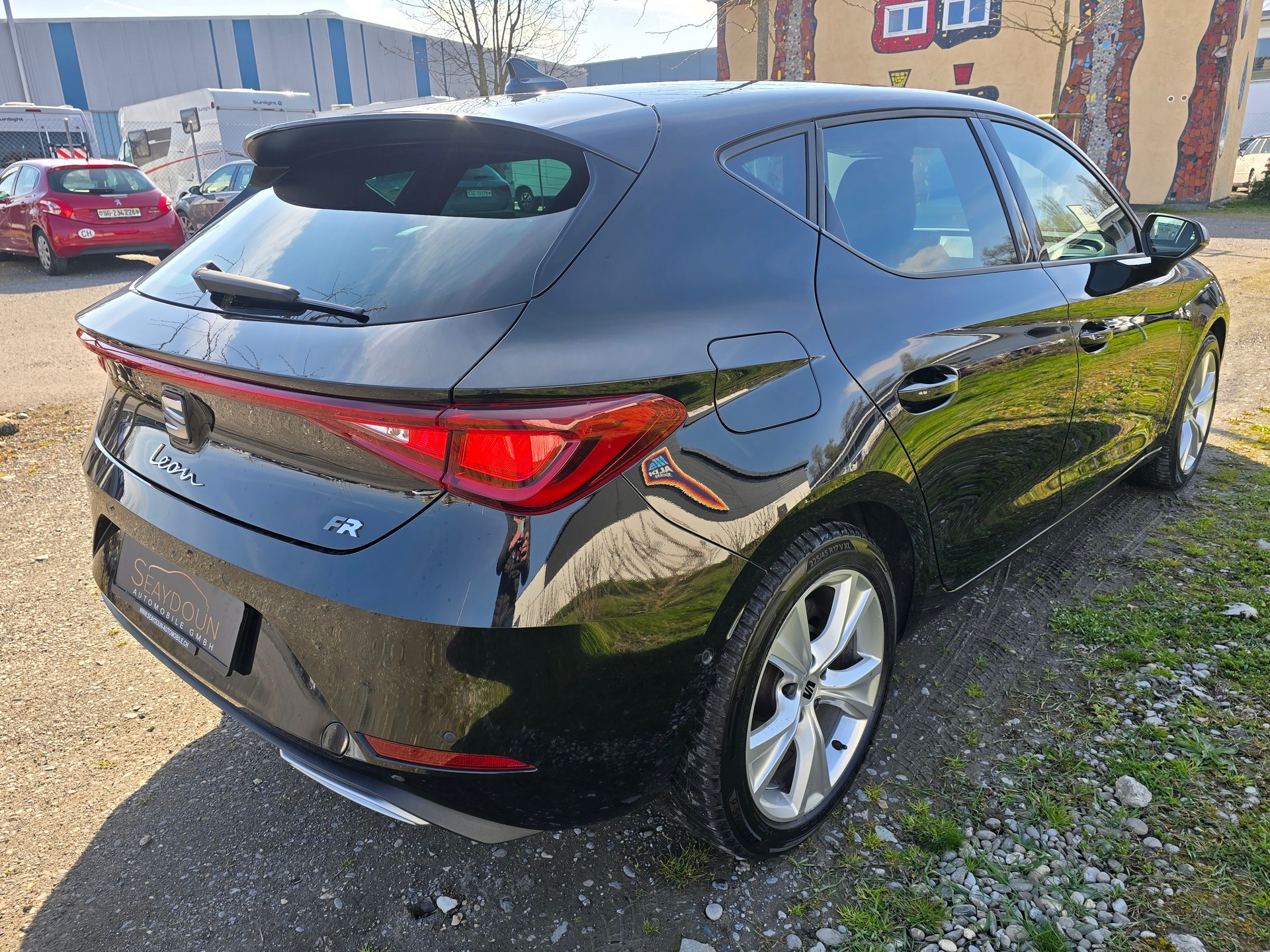 SEAT Leon 1.5 eTSI mHEV DSG FR-image-4