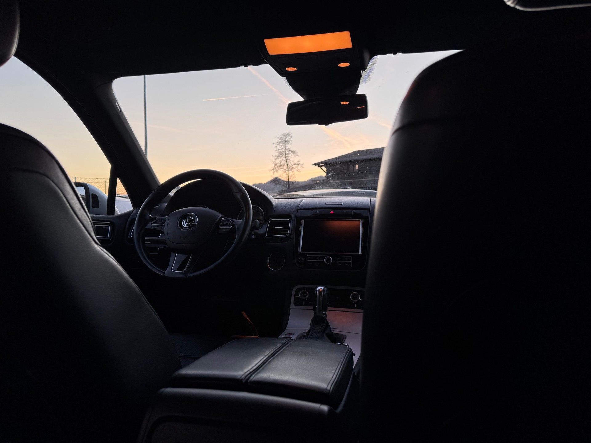 VW Touareg 3.0 TDI BlueMotion Technology Tiptronic-image-8