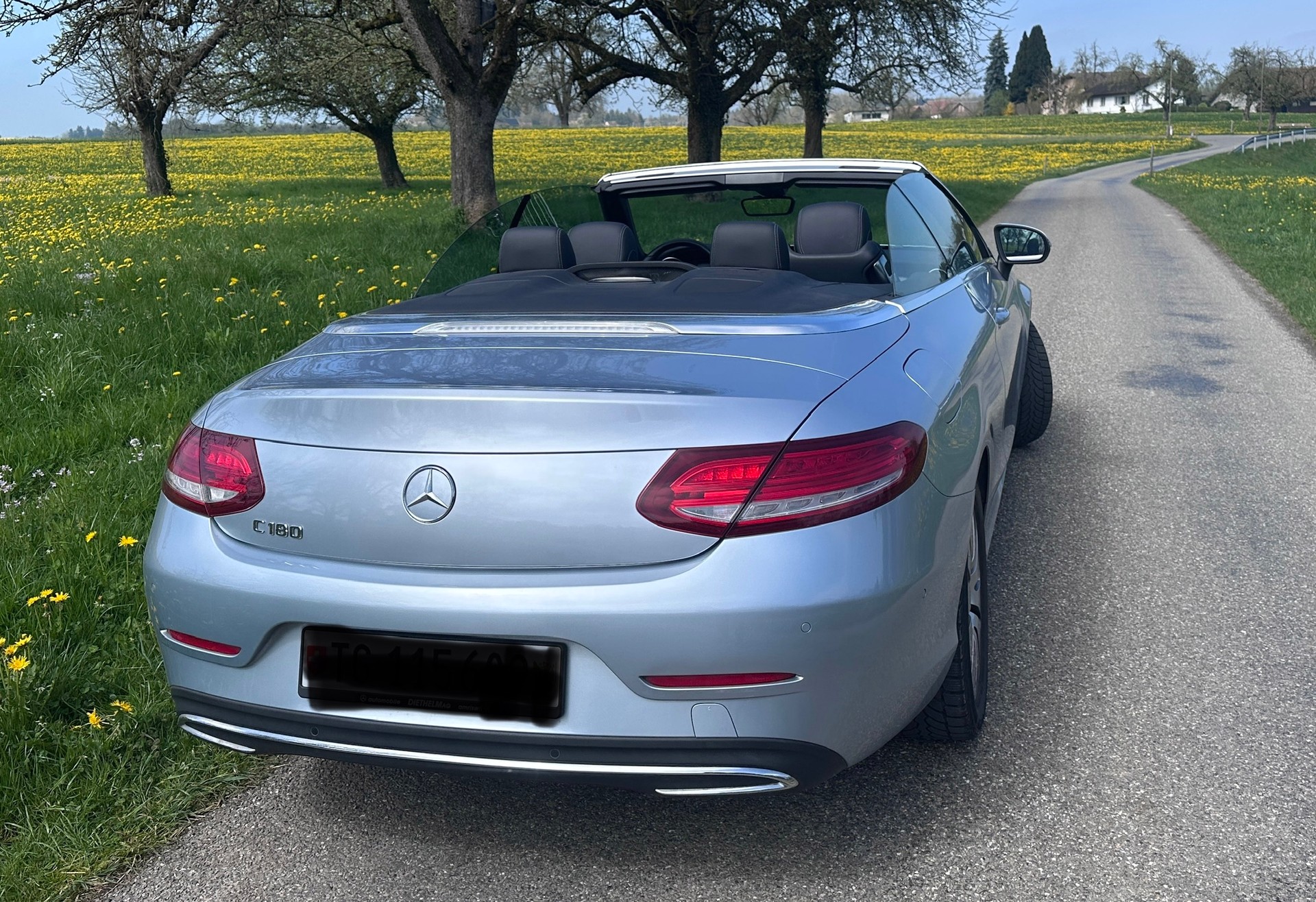 MERCEDES-BENZ C 180 Cabriolet-image-7