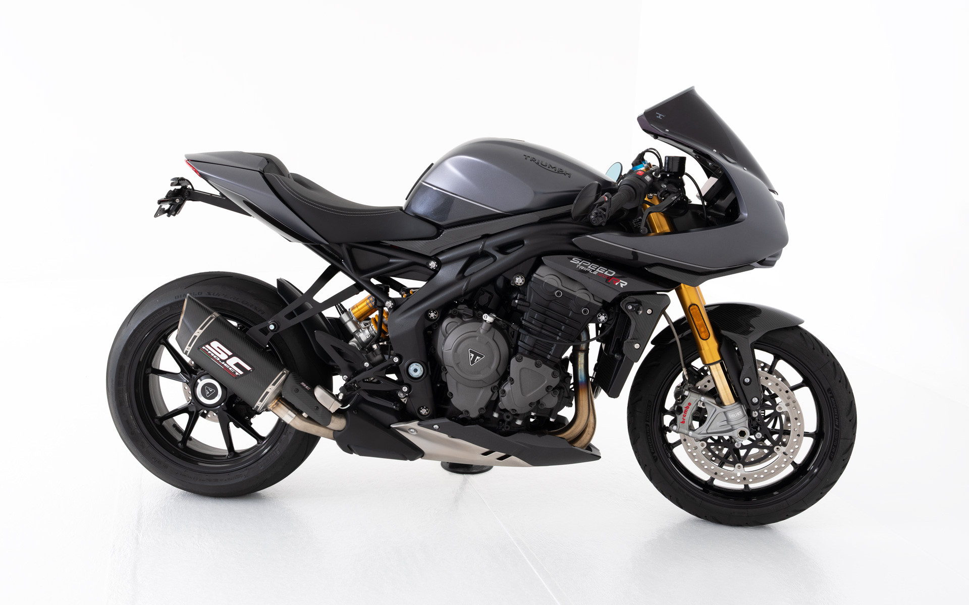 TRIUMPH Speed Triple 1200 RR-image-2