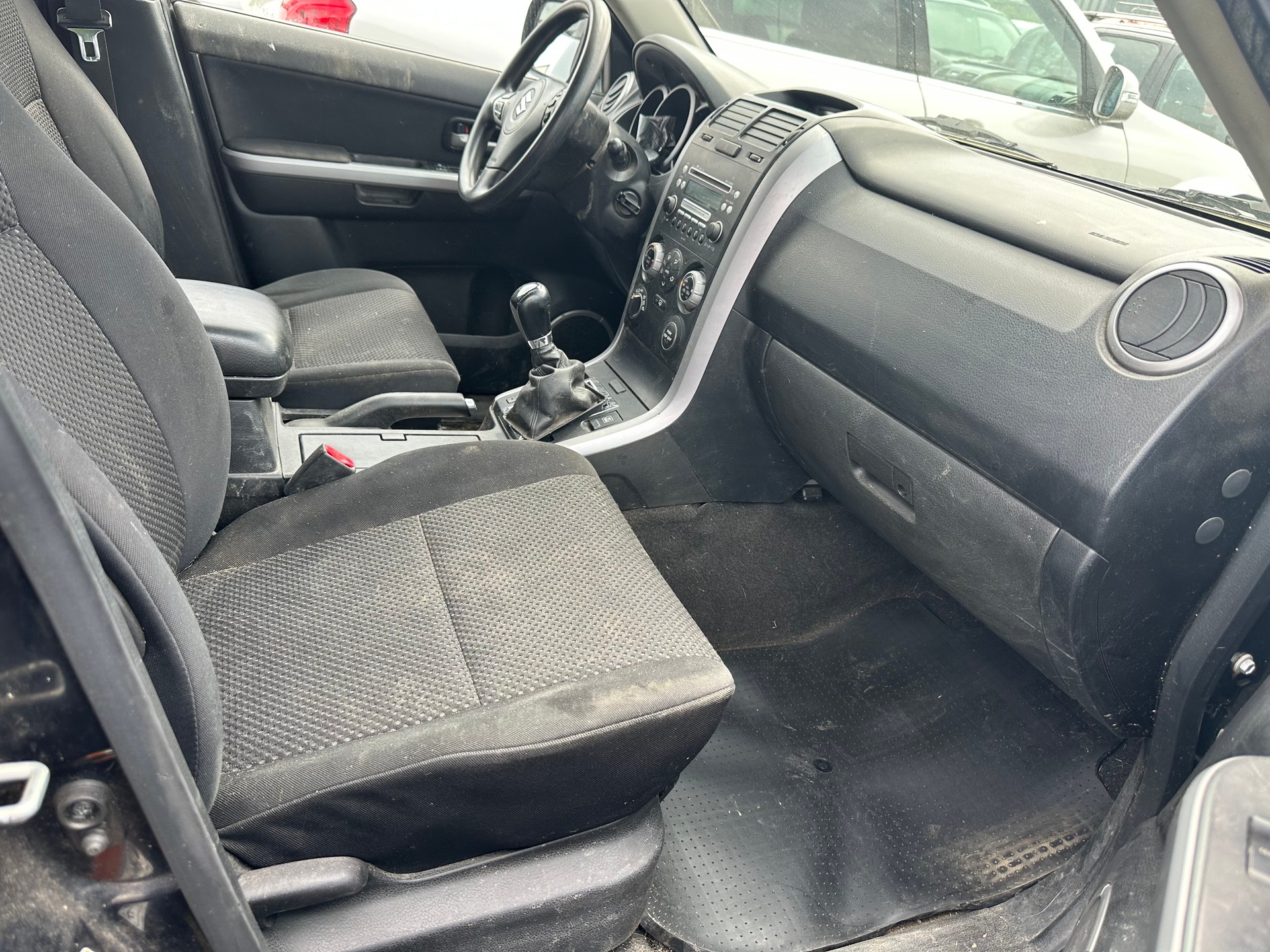SUZUKI Grand Vitara 1.9 TD GL Top-image-6