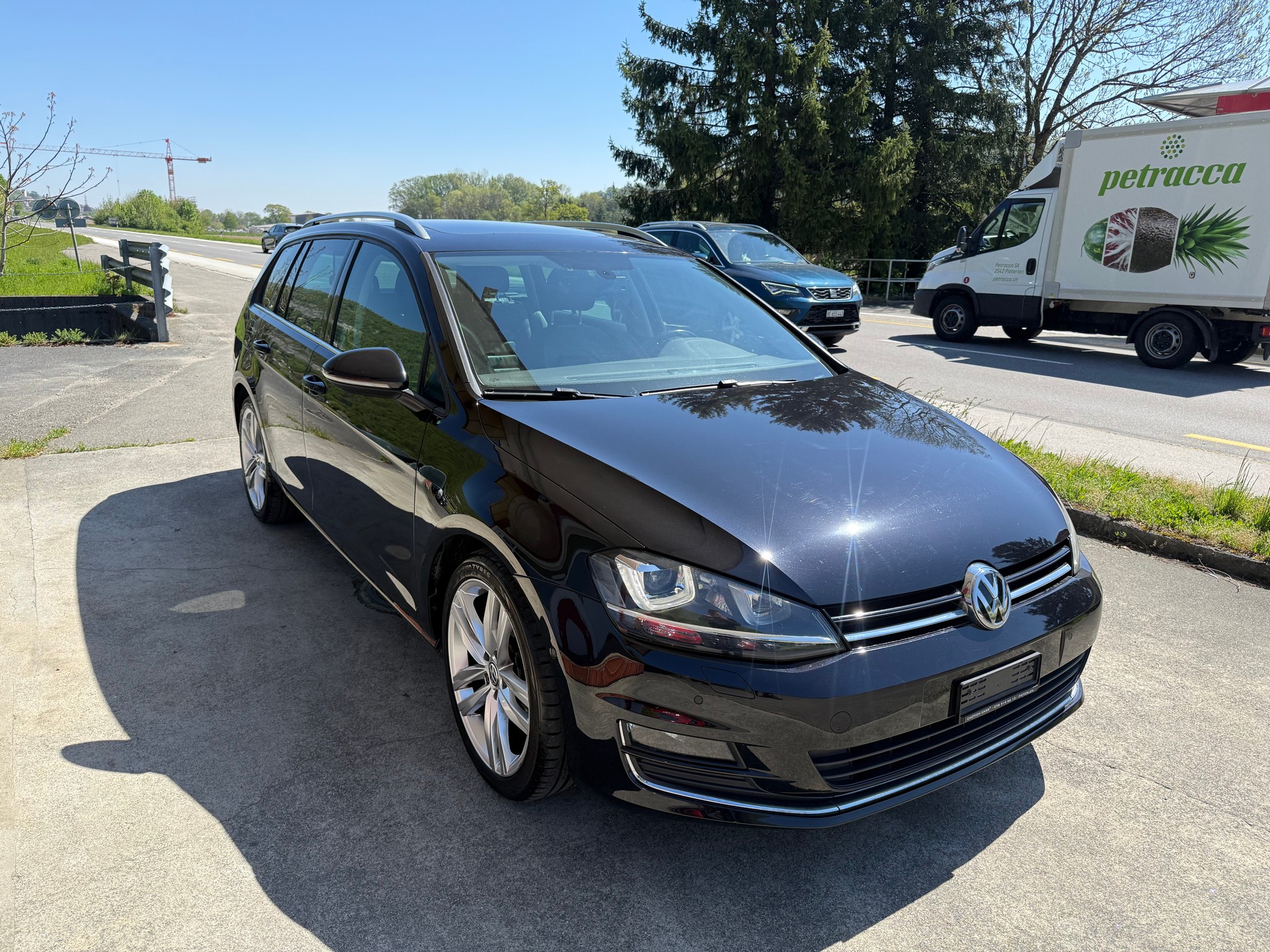 VW GOLF