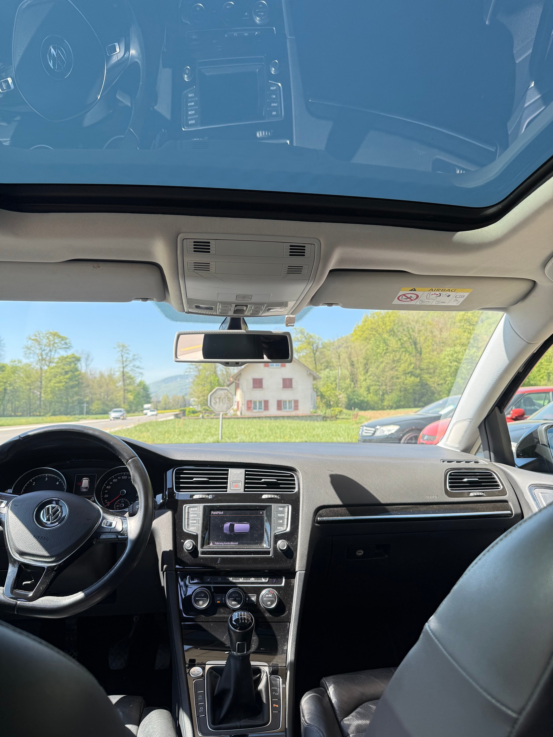 VW GOLF-image-4