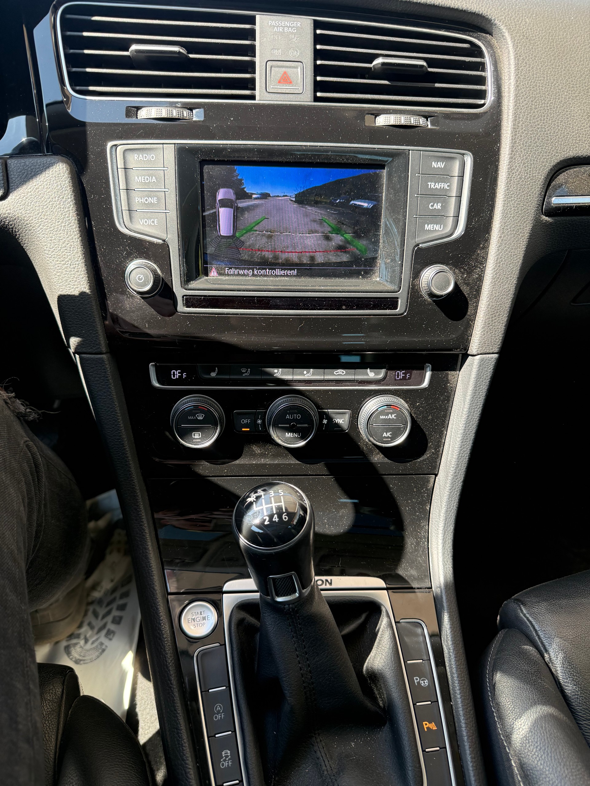 VW GOLF-image-6