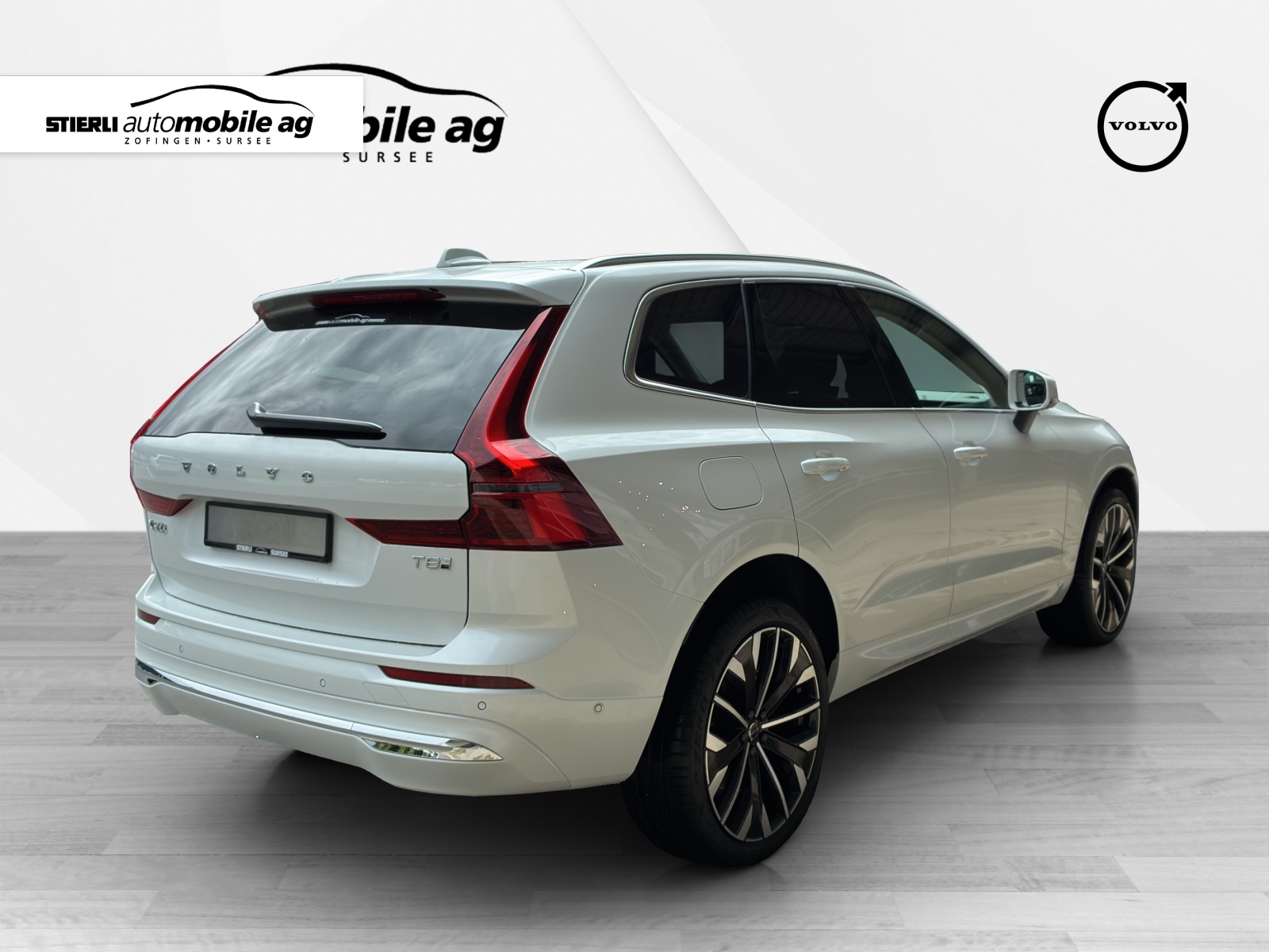 VOLVO XC60 2.0 T8 TE Ultra Bright eAWD-image-4