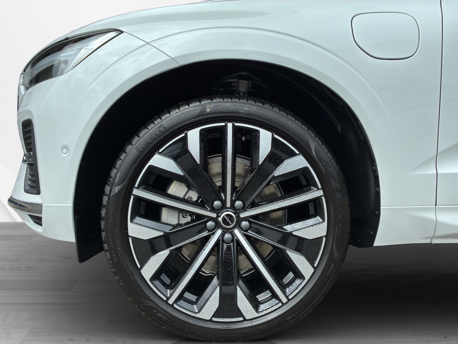 VOLVO XC60 2.0 T8 TE Ultra Bright eAWD-image-8