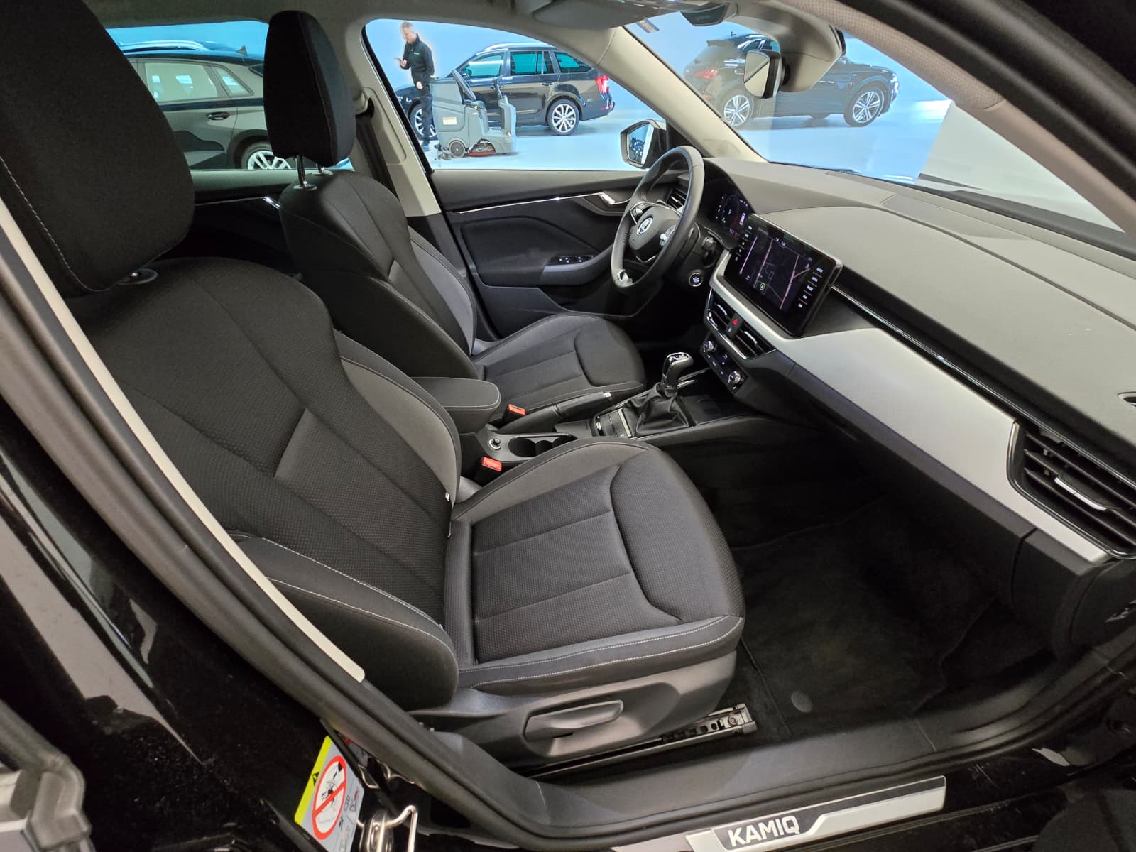SKODA Kamiq 1.5 TSI Tour DSG-image-12