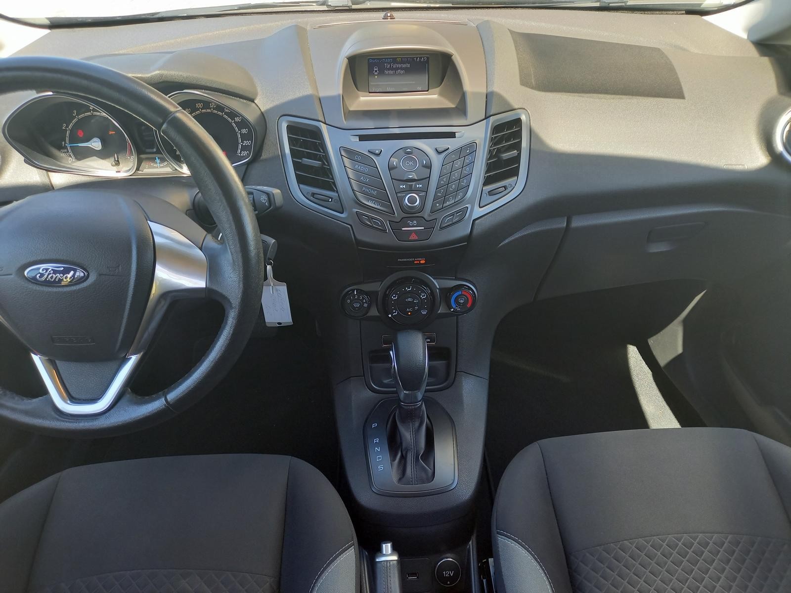 FORD Fiesta 1.0 SCTi Trend PowerShift-image-5
