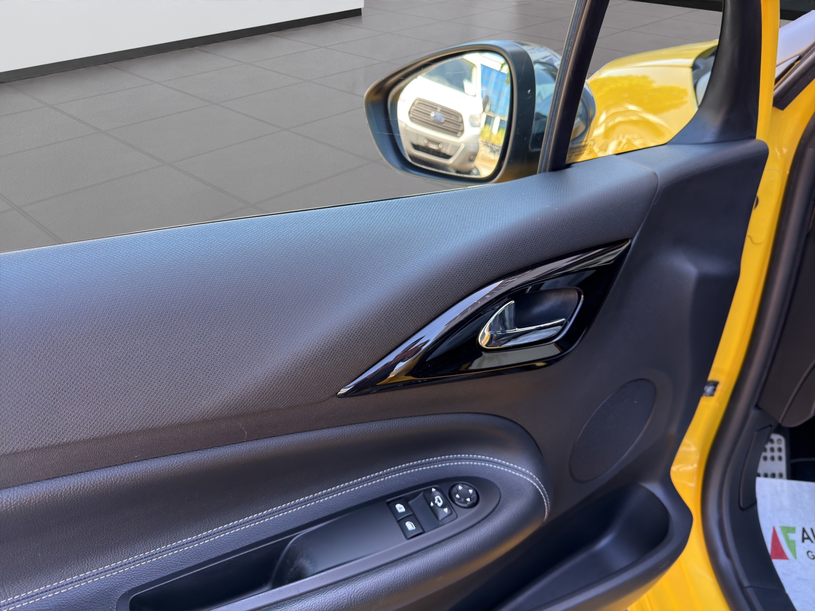 DS AUTOMOBILES DS3 1.6 THP Sport Chic-image-22