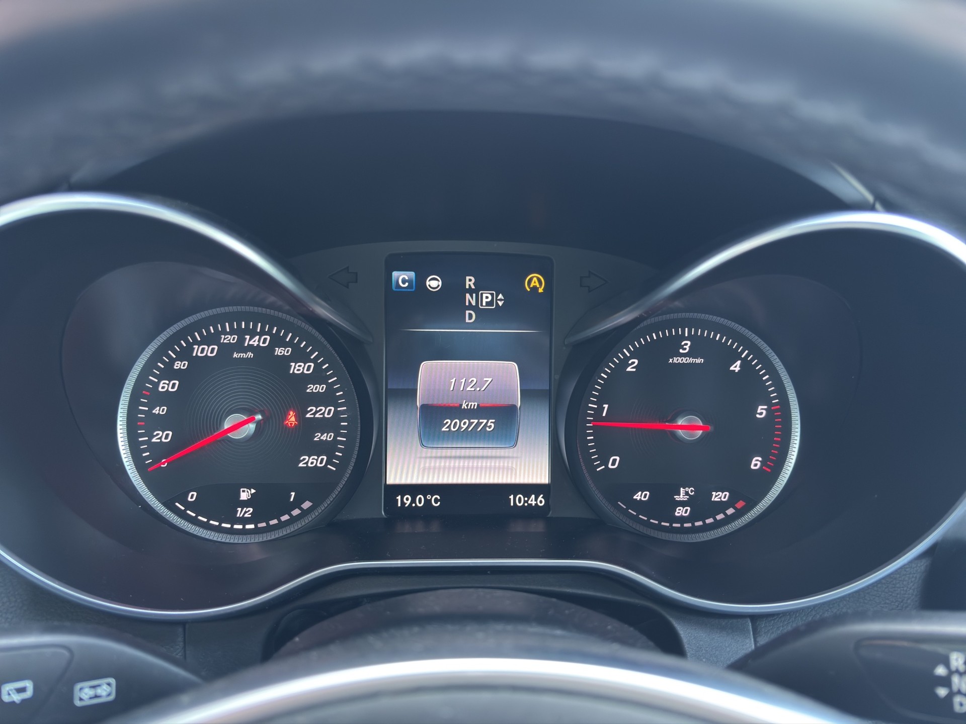 MERCEDES-BENZ C 250 BlueTEC Avantgarde 4Matic 7G-Tronic-image-10