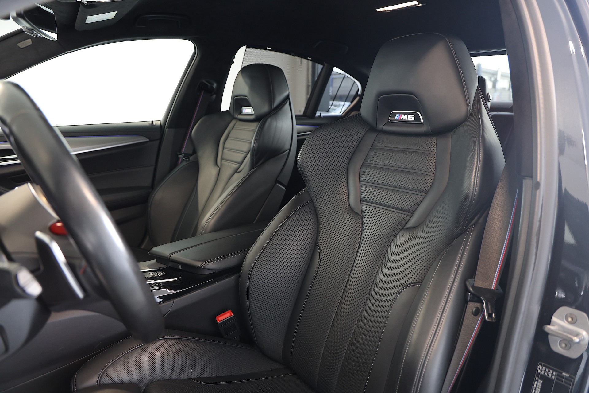 BMW M5 xDrive Competition Drivelogic-image-8
