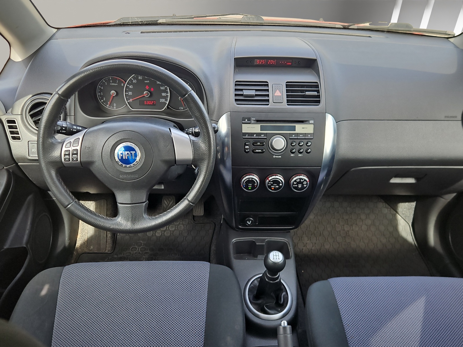FIAT Sedici 1.6 4WD Emotion-image-9