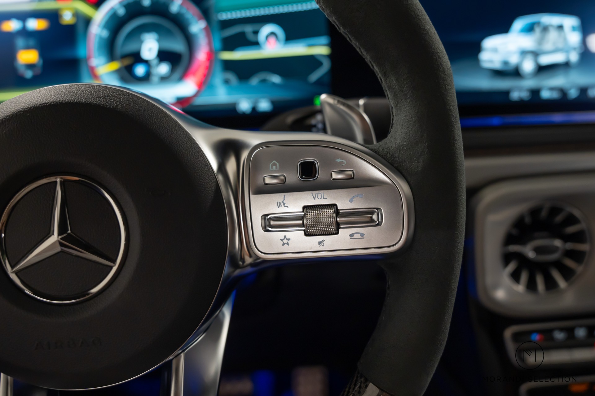 MERCEDES-BENZ G 63 AMG-image-31