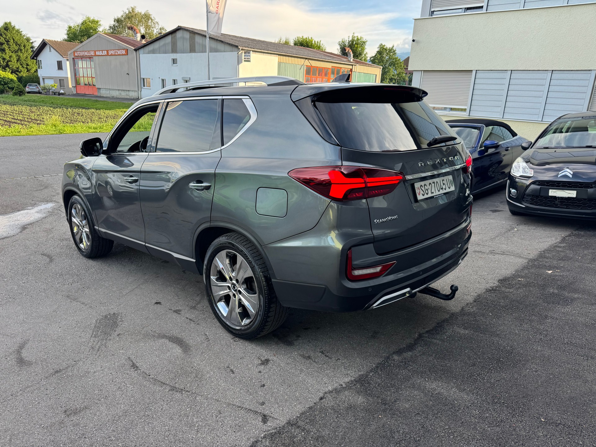 KGM-SsangYong Rexton 2.2 CRDi Sapphire 4WD AT-image-3