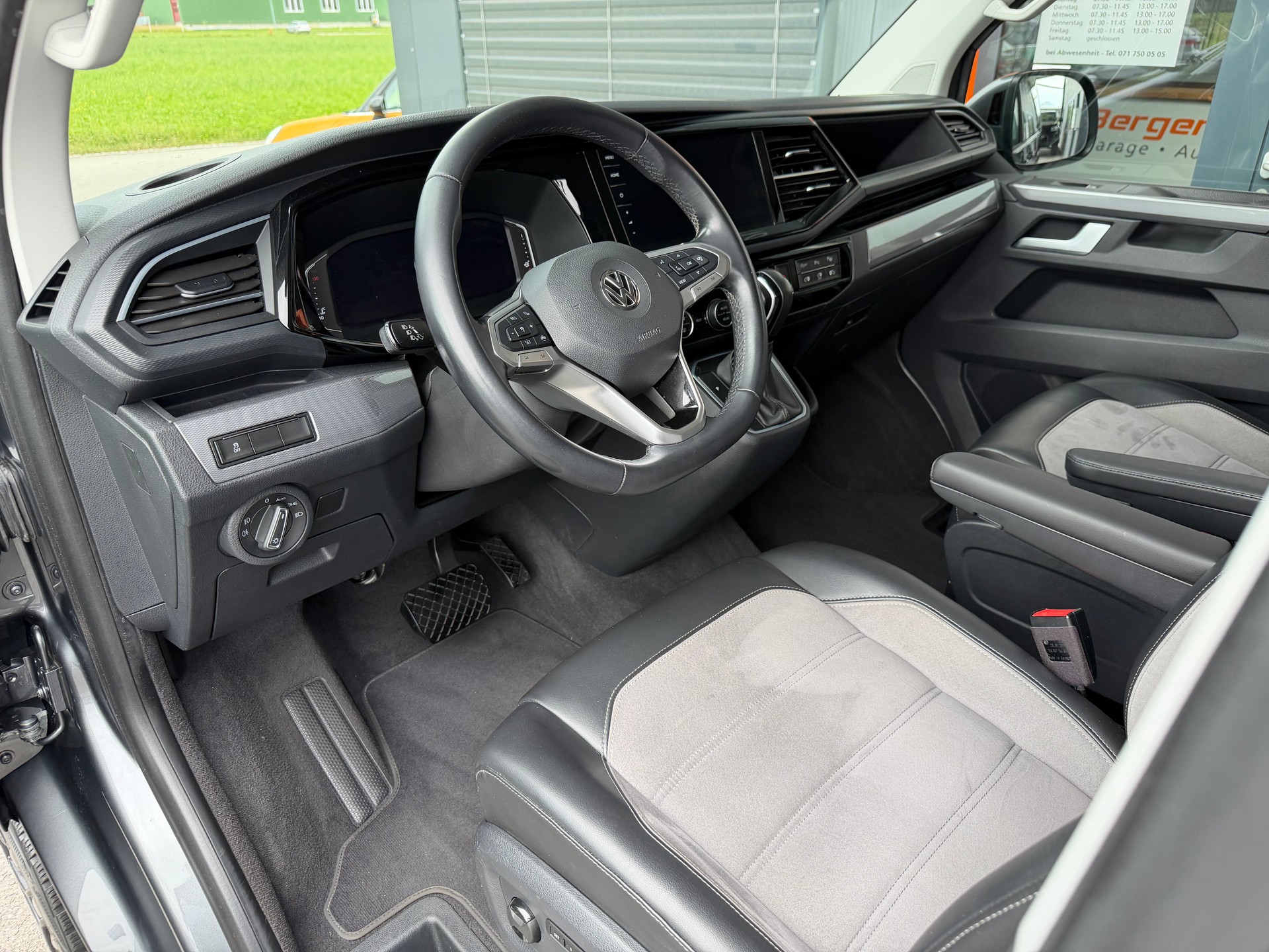 VW T6.1 Multivan 2.0 Bi-TDI Highline 4Motion DSG-image-7