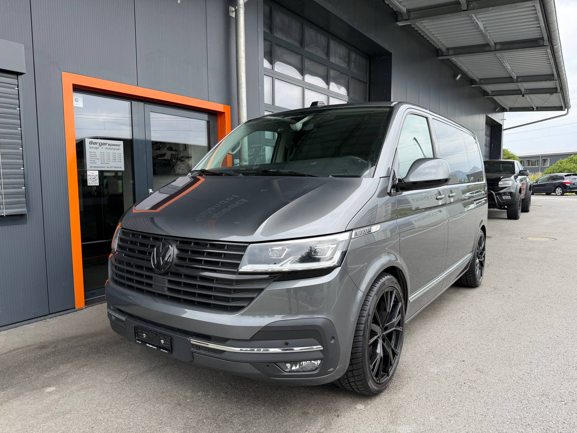 VW T6.1 Multivan 2.0 Bi-TDI Highline 4Motion DSG-showroom-element-3