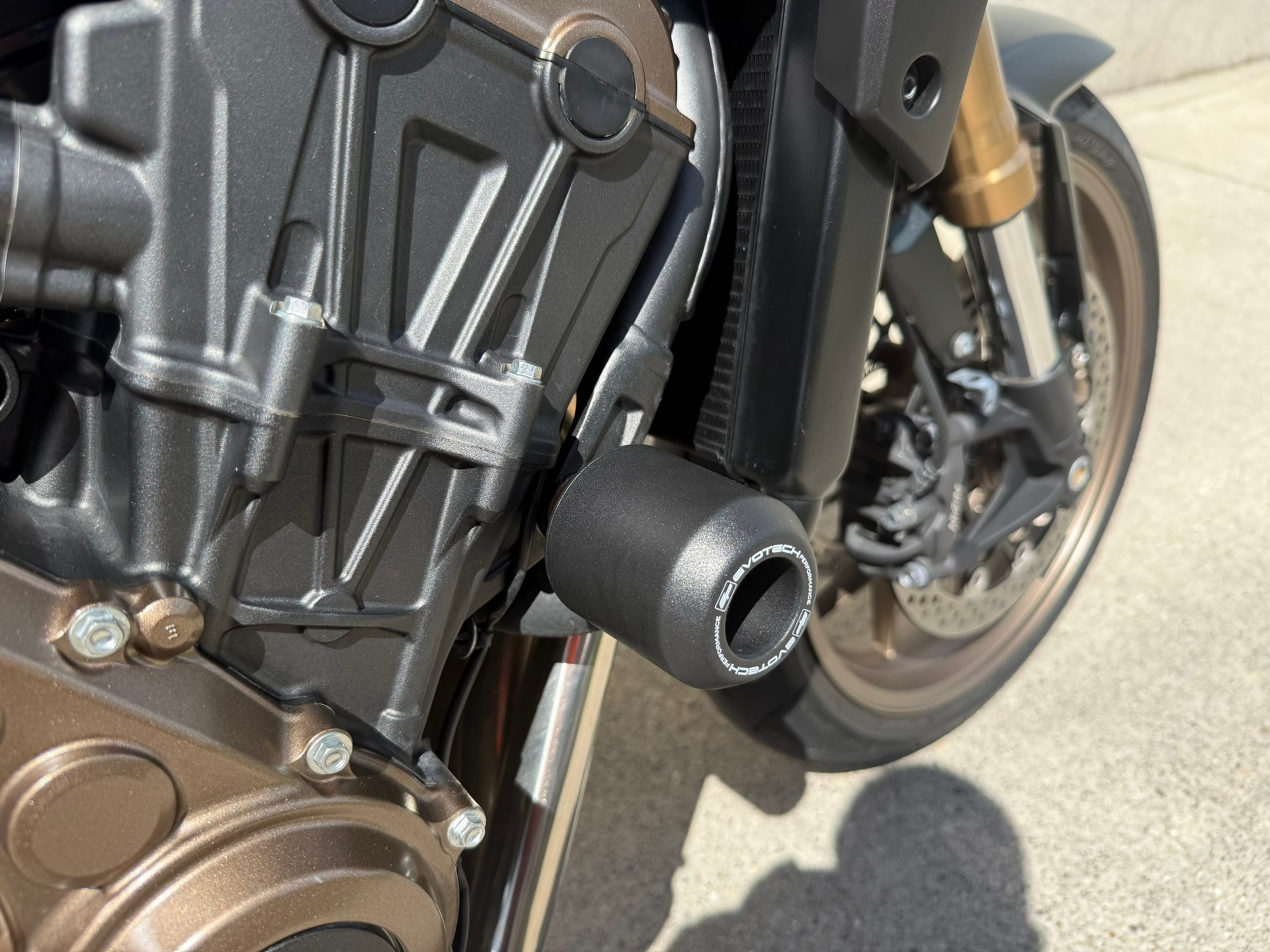 HONDA CB650R-image-4