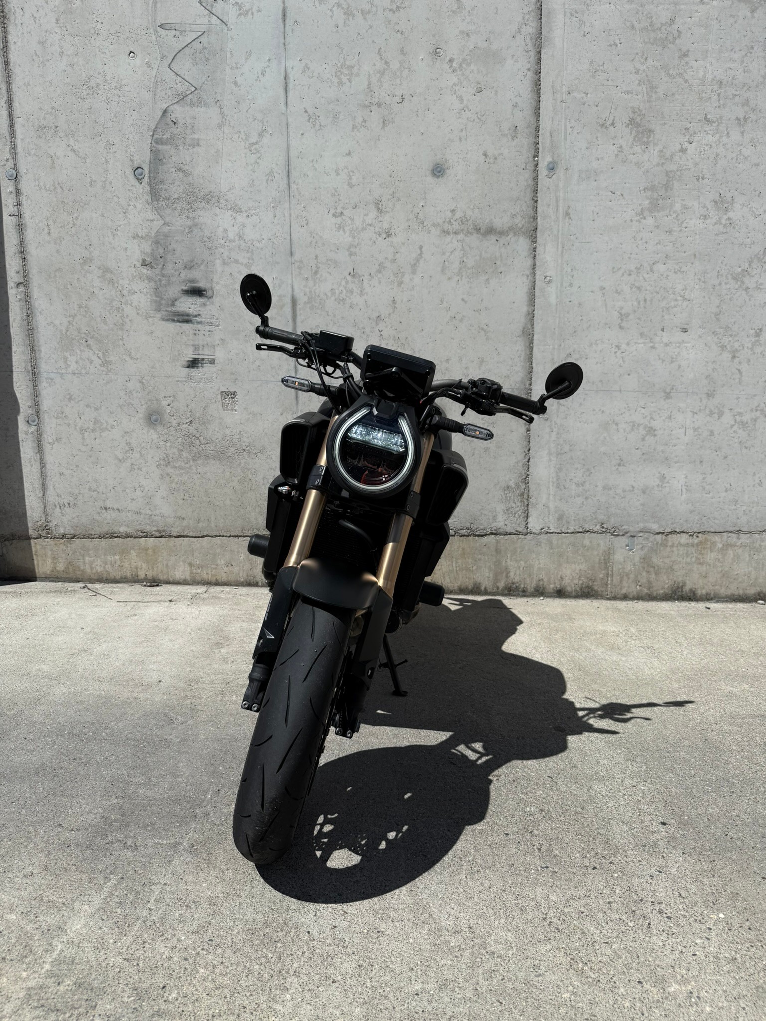 HONDA CB650R-image-9