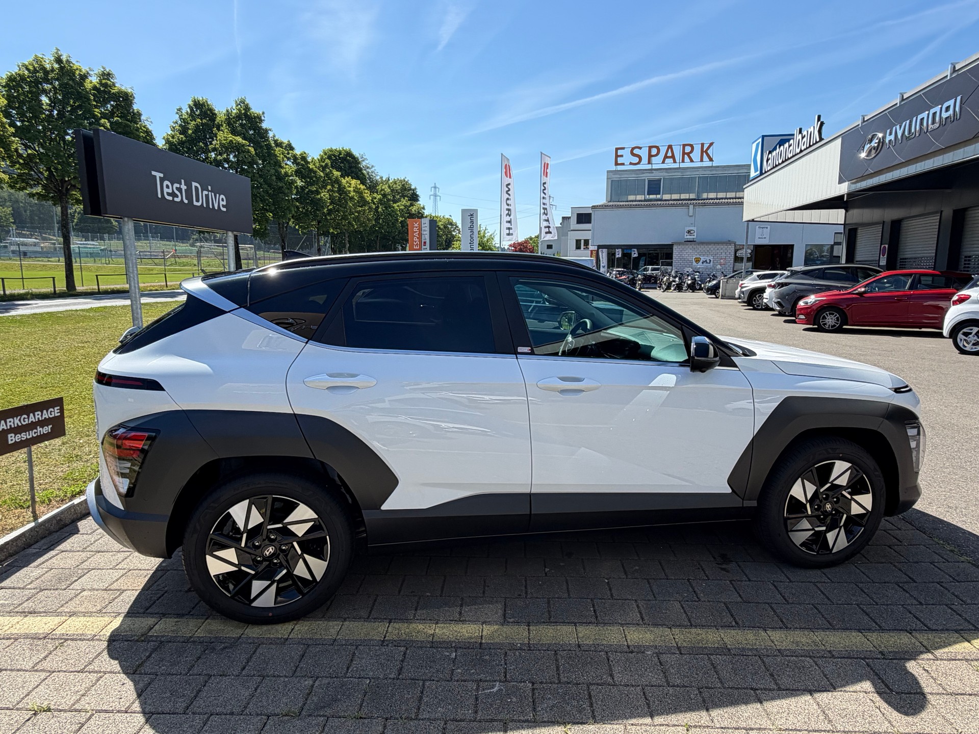 HYUNDAI Kona 1.6 GDi HEV Vertex DCT-showroom-element-3