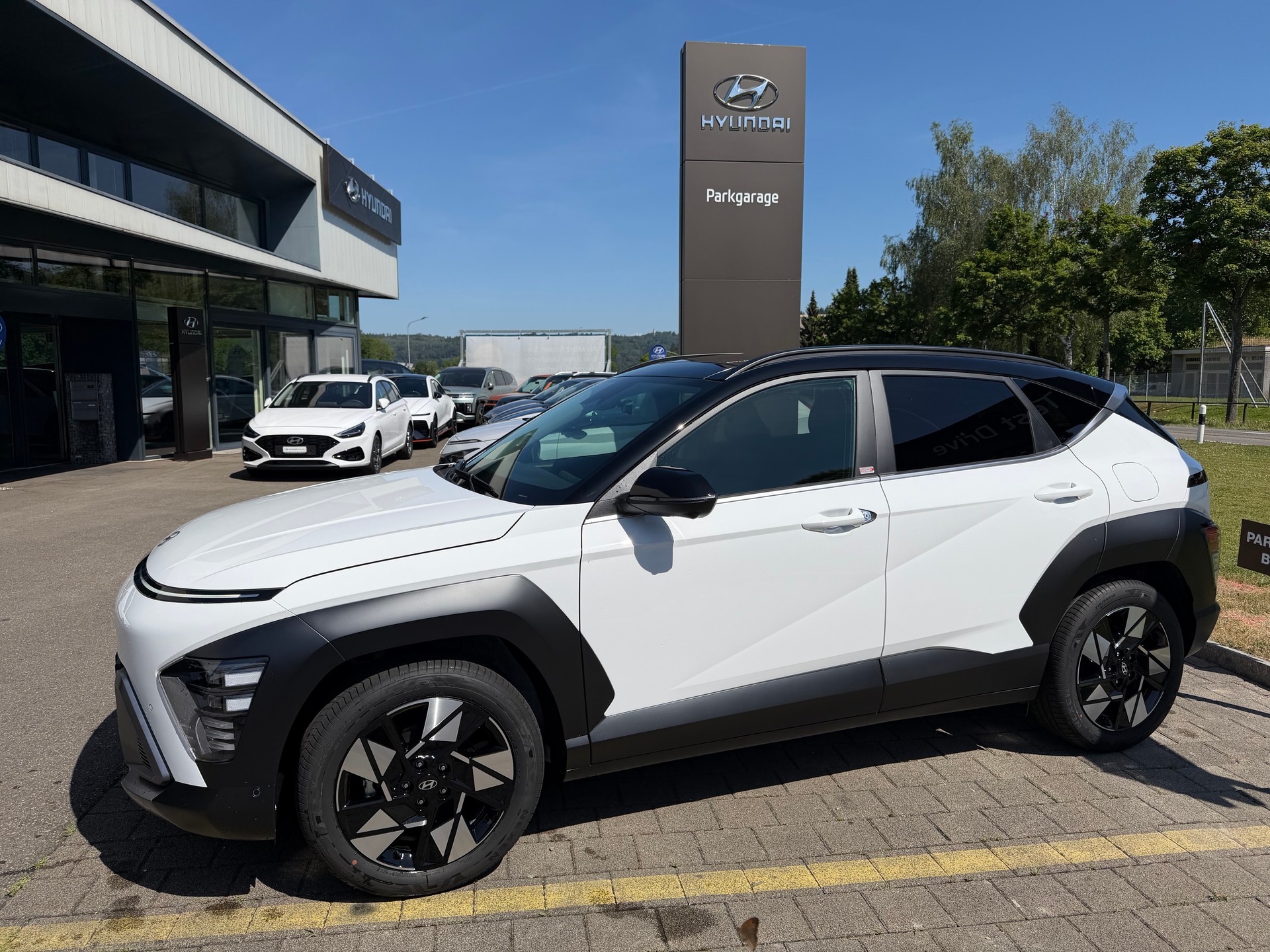 HYUNDAI Kona 1.6 GDi HEV Vertex DCT-showroom-element-1