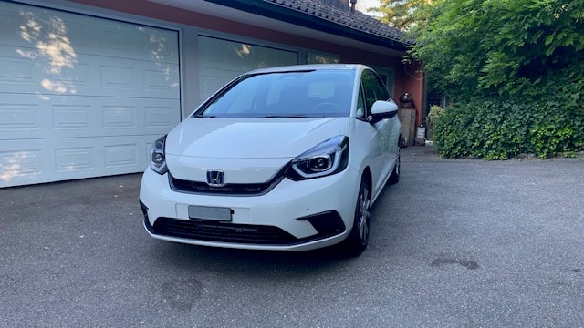 HONDA Jazz 1.5i-MMD Elegance E-CVT Hybrid-image-1