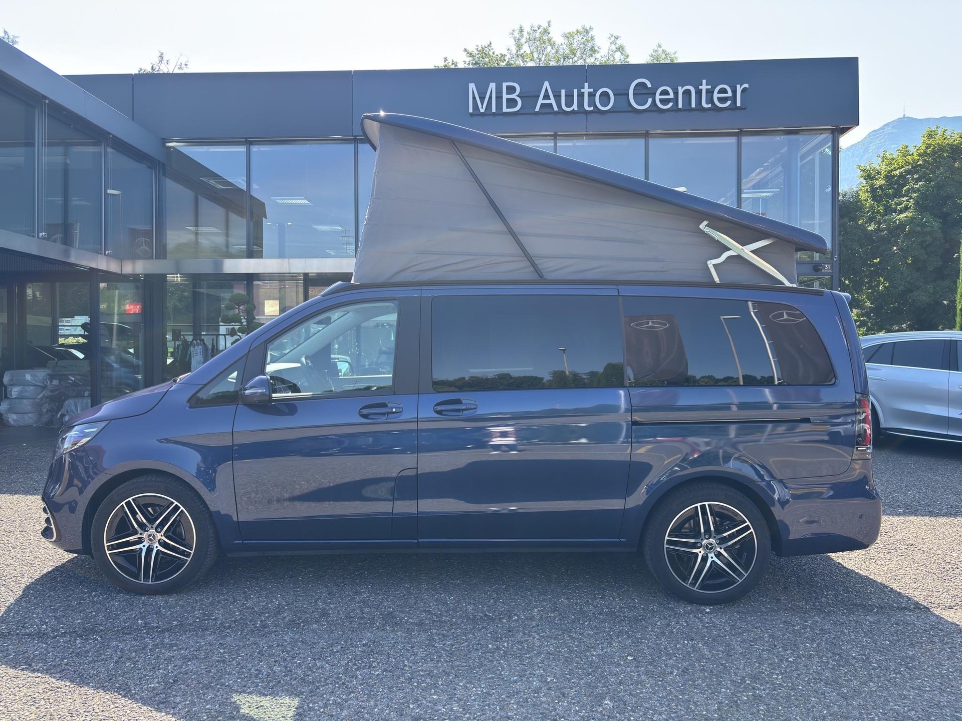 MERCEDES-BENZ Marco Polo HORIZON V300d lang 4Matic-image-24