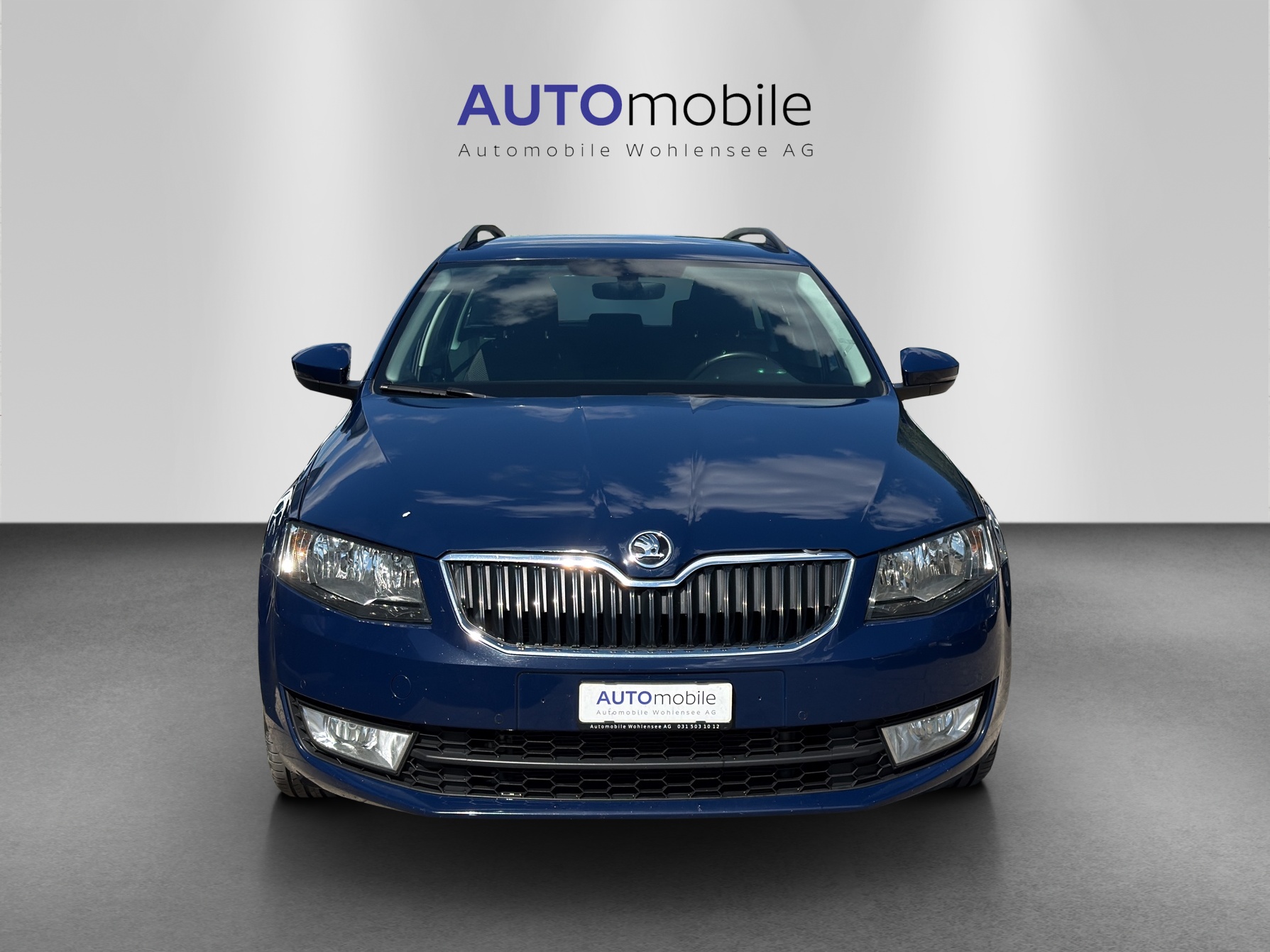 SKODA Octavia Combi 2.0 TDI Ambition 4x4 DSG-showroom-element-2