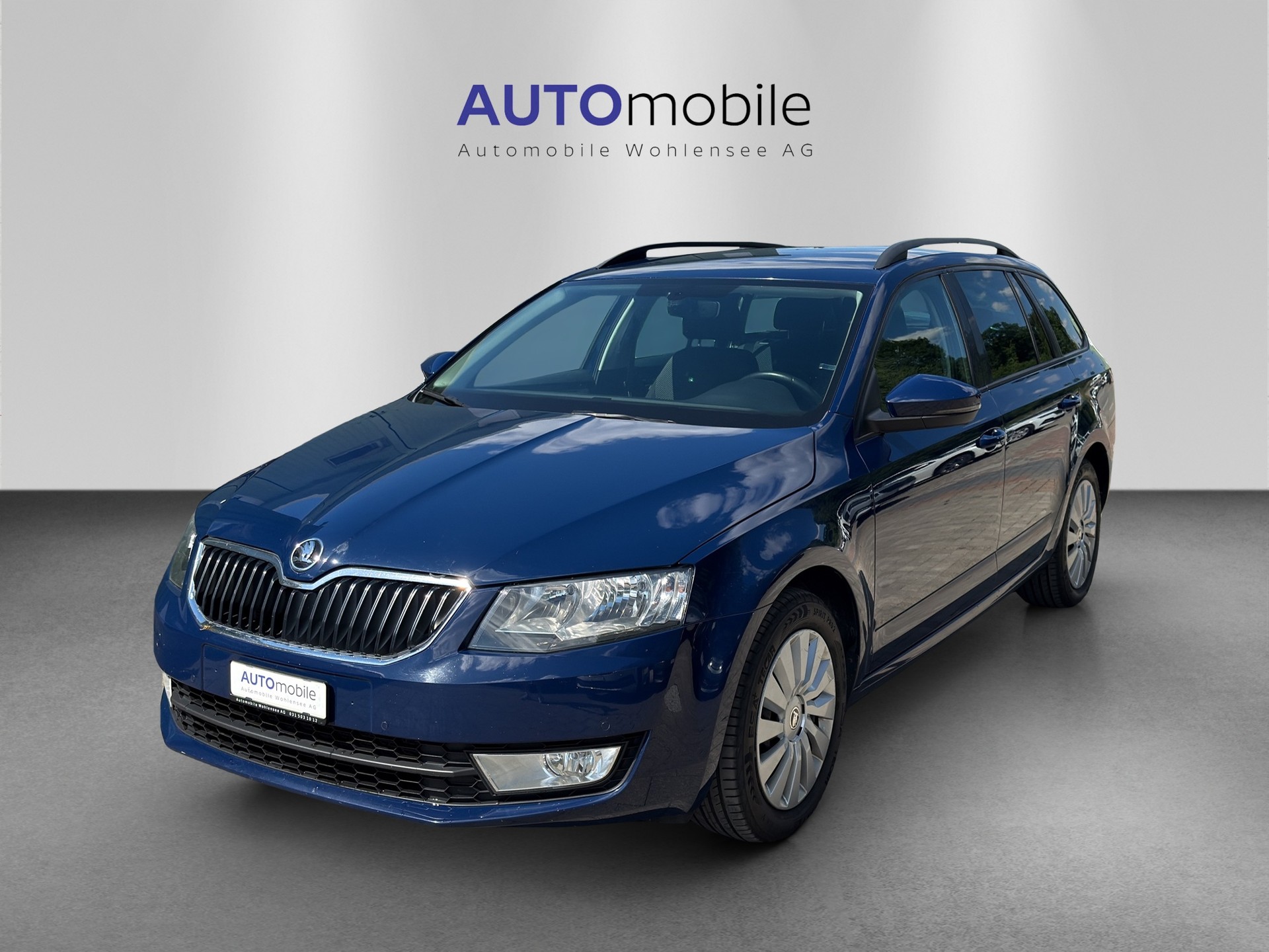 SKODA Octavia Combi 2.0 TDI Ambition 4x4 DSG-showroom-element-1