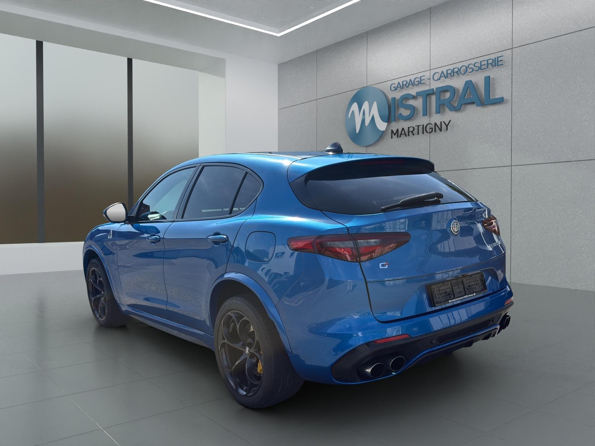 ALFA ROMEO Stelvio 2.9 V6 Biturbo Q4 Quadrifoglio-showroom-element-2