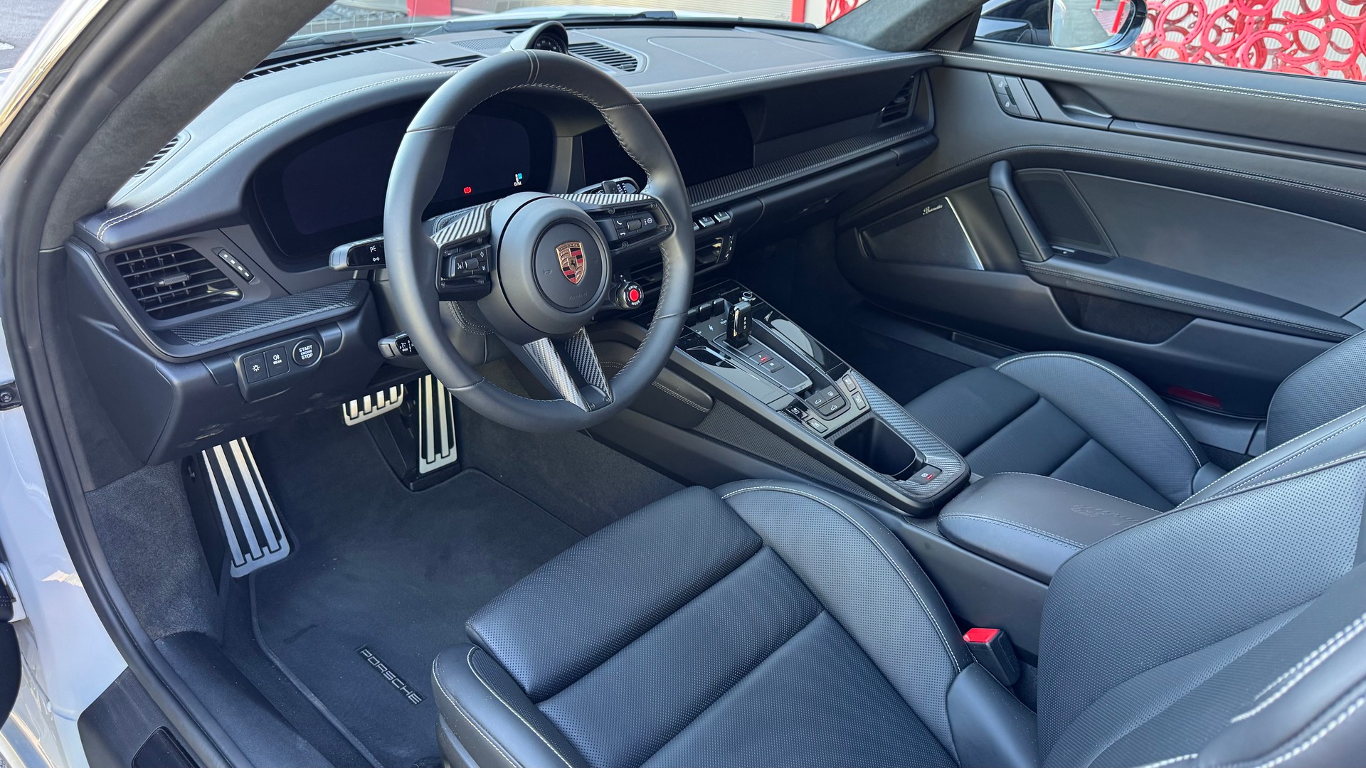 PORSCHE 911 Carrera 4 GTS PDK essence/électrique/ Hybride-image-20