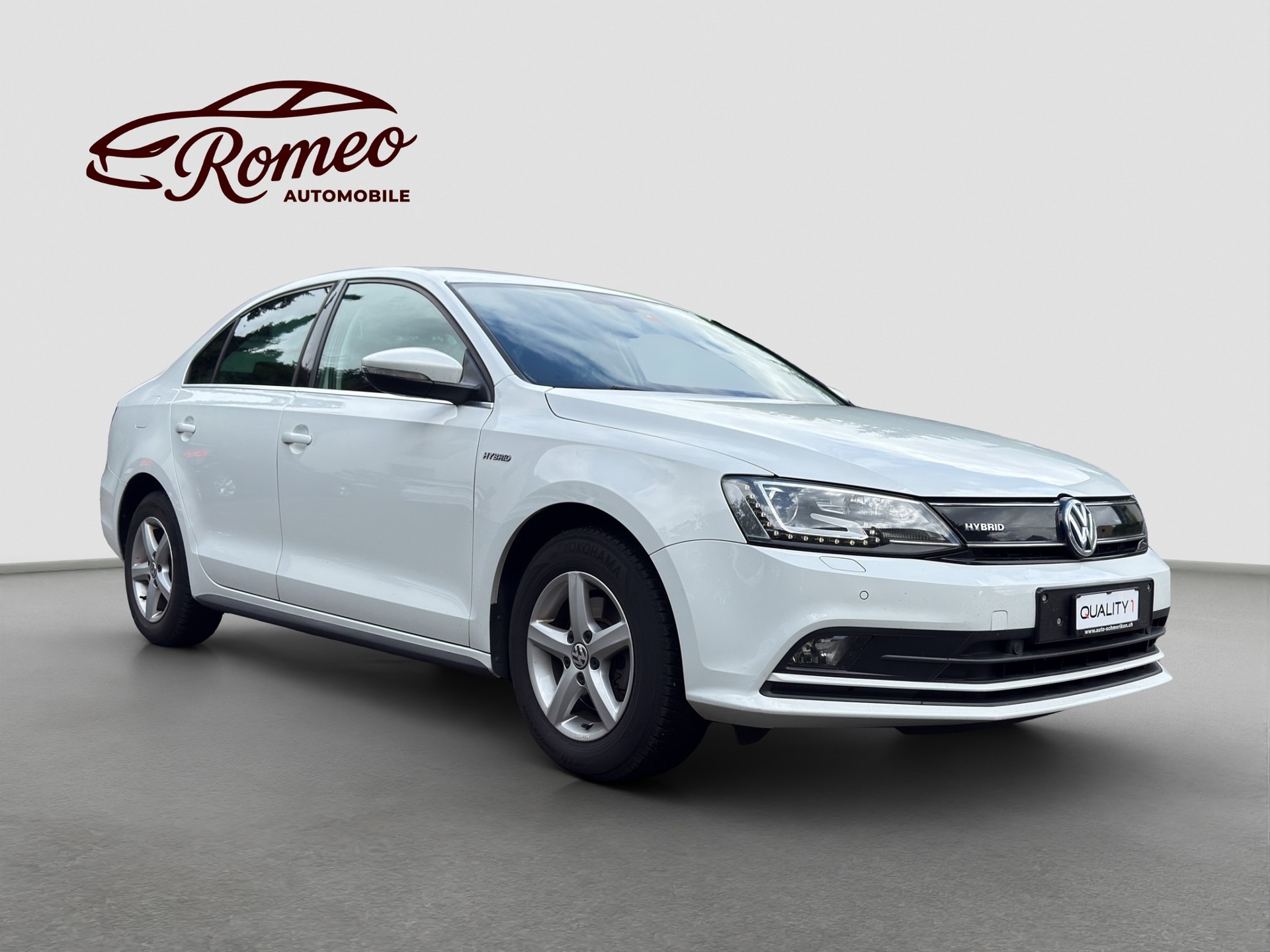 VW Jetta 1.4 TSI Hybrid Comfortline DSG ** Frisch ab MFK und Service **-image-3