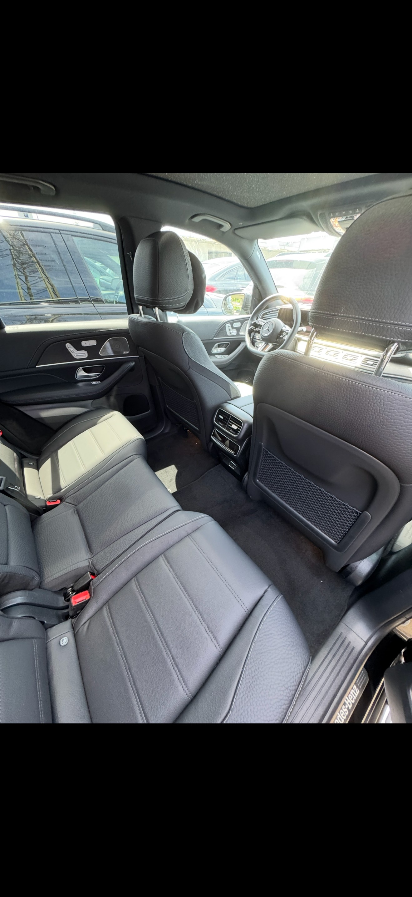 MERCEDES-BENZ GLE 300 d AMG Line 4matic-image-3