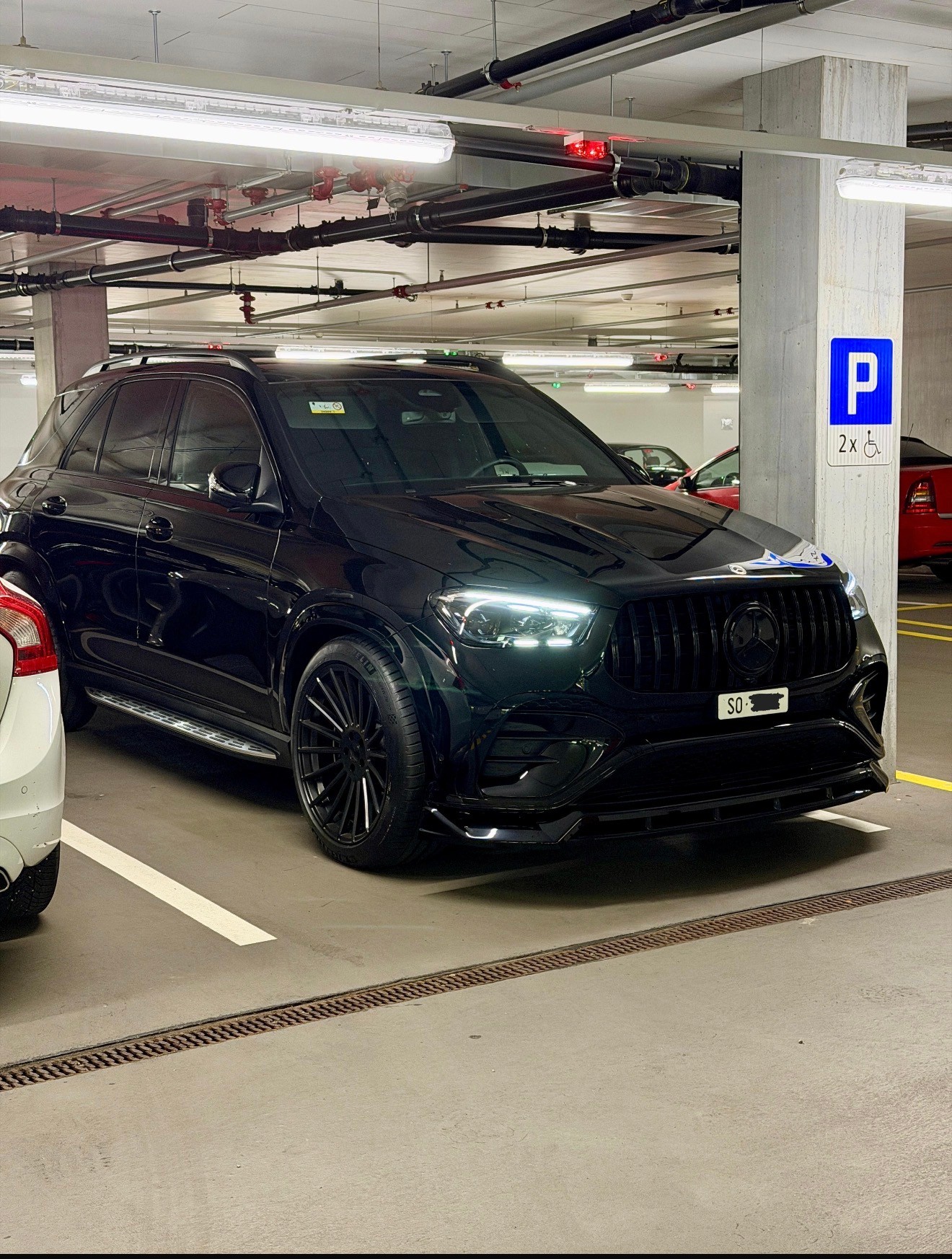 MERCEDES-BENZ GLE 300 d AMG Line 4matic
