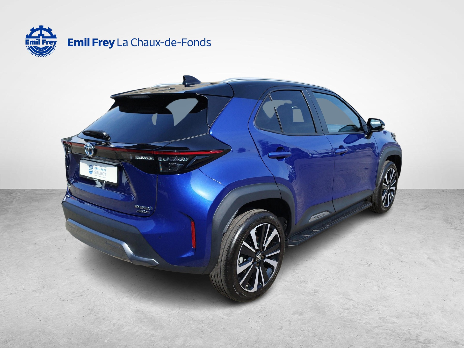 TOYOTA Yaris Cross 1.5 VVT-i HSD Premiere Edition AWD-i-showroom-element-3