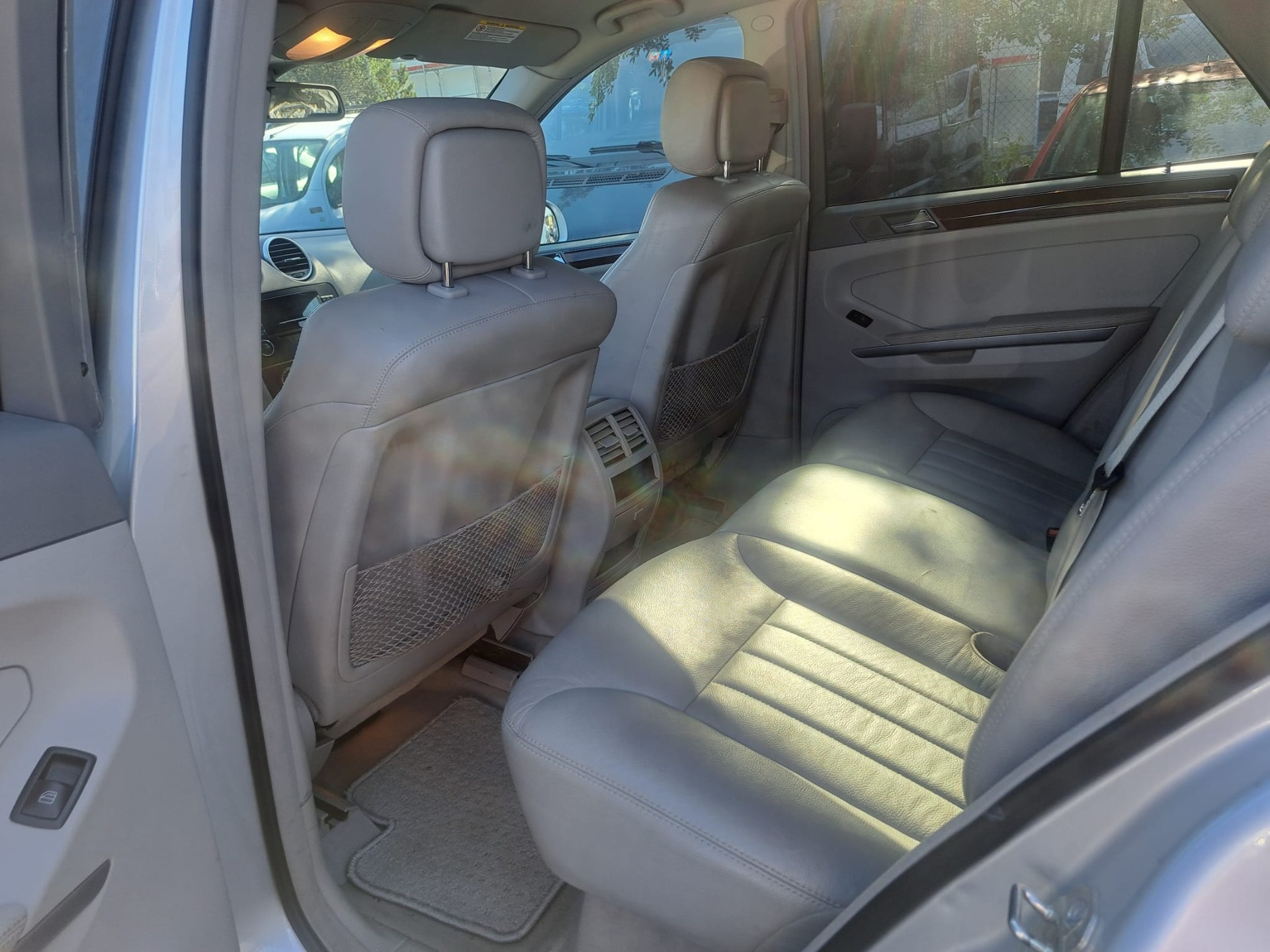 MERCEDES-BENZ ML 350 4Matic 7G-Tronic-image-13