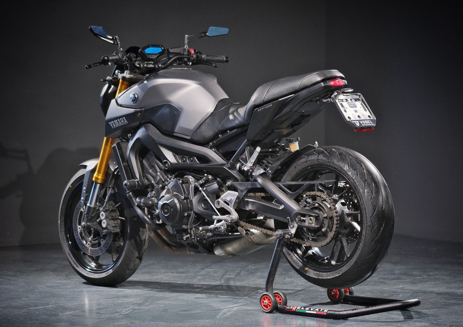 YAMAHA MT-09 ABS-image-3