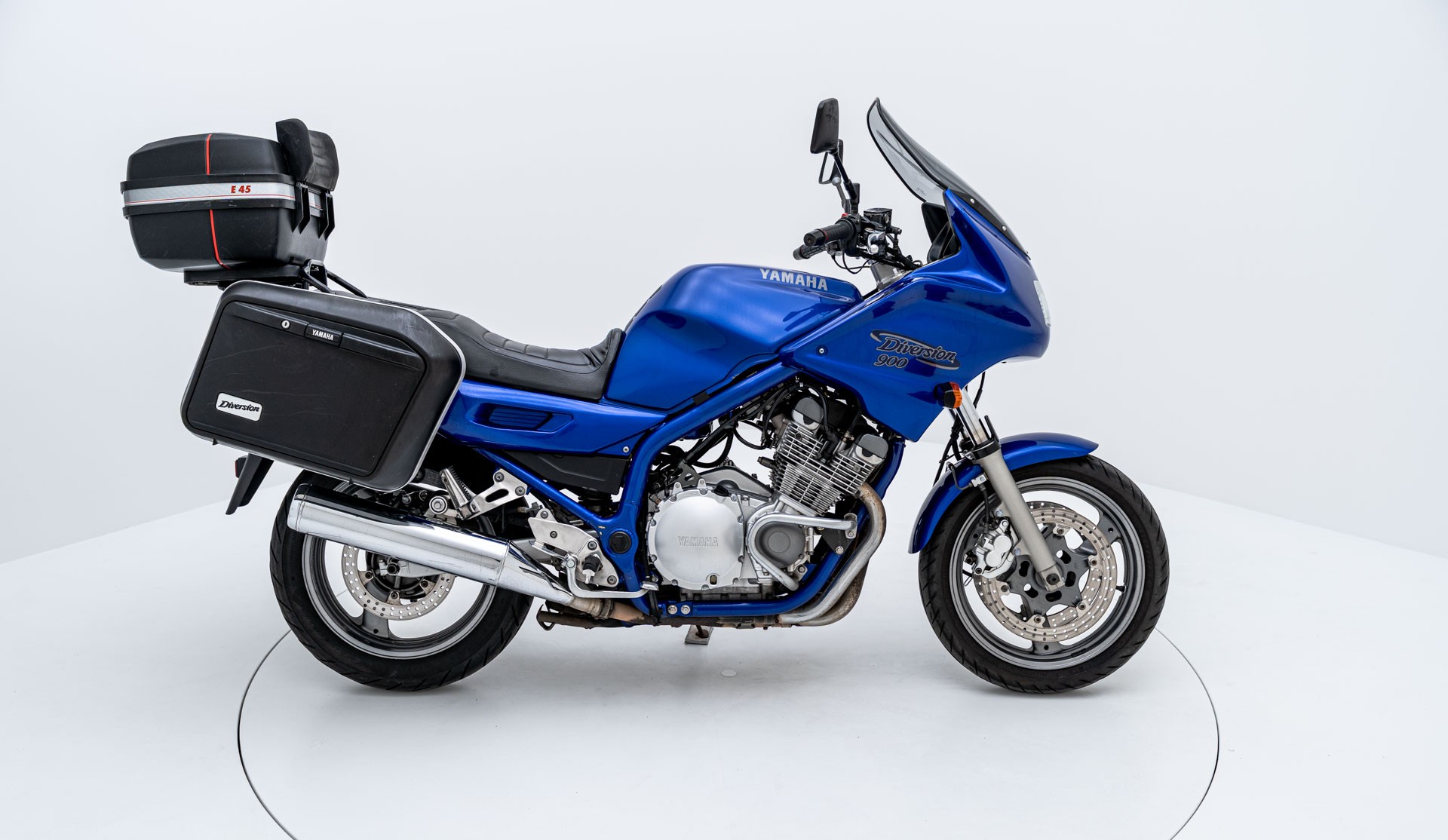 YAMAHA XJ 900 S Diversion-image-0
