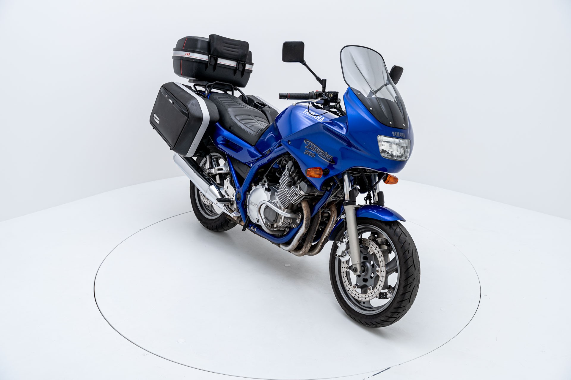 YAMAHA XJ 900 S Diversion-image-1