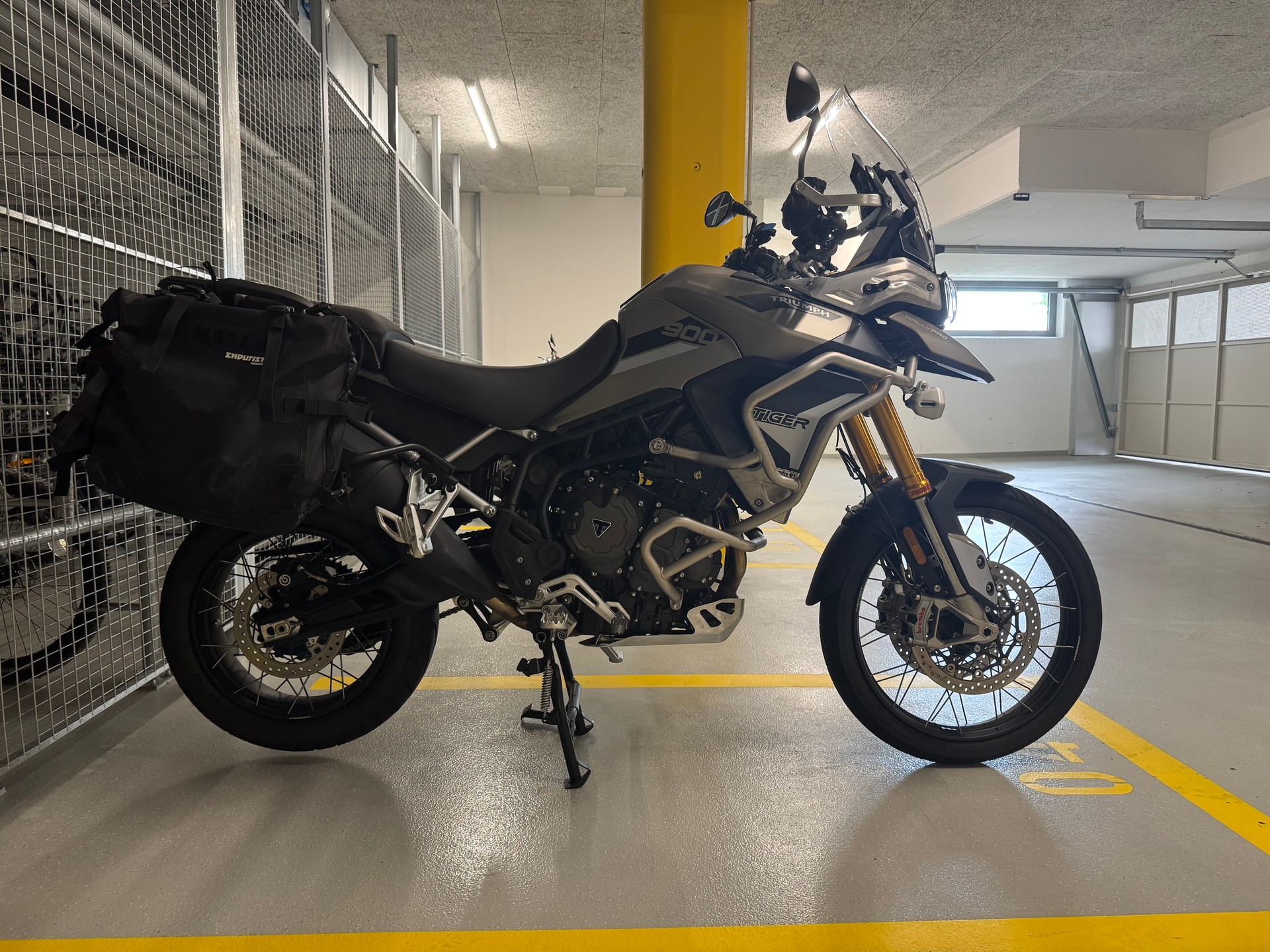 TRIUMPH Tiger 900 Rally Pro-image-2