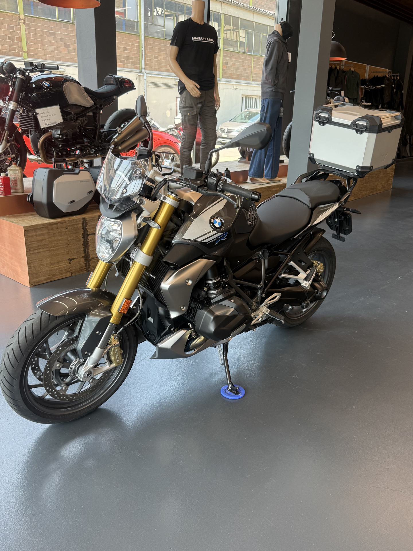 BMW R 1250 R-image-1