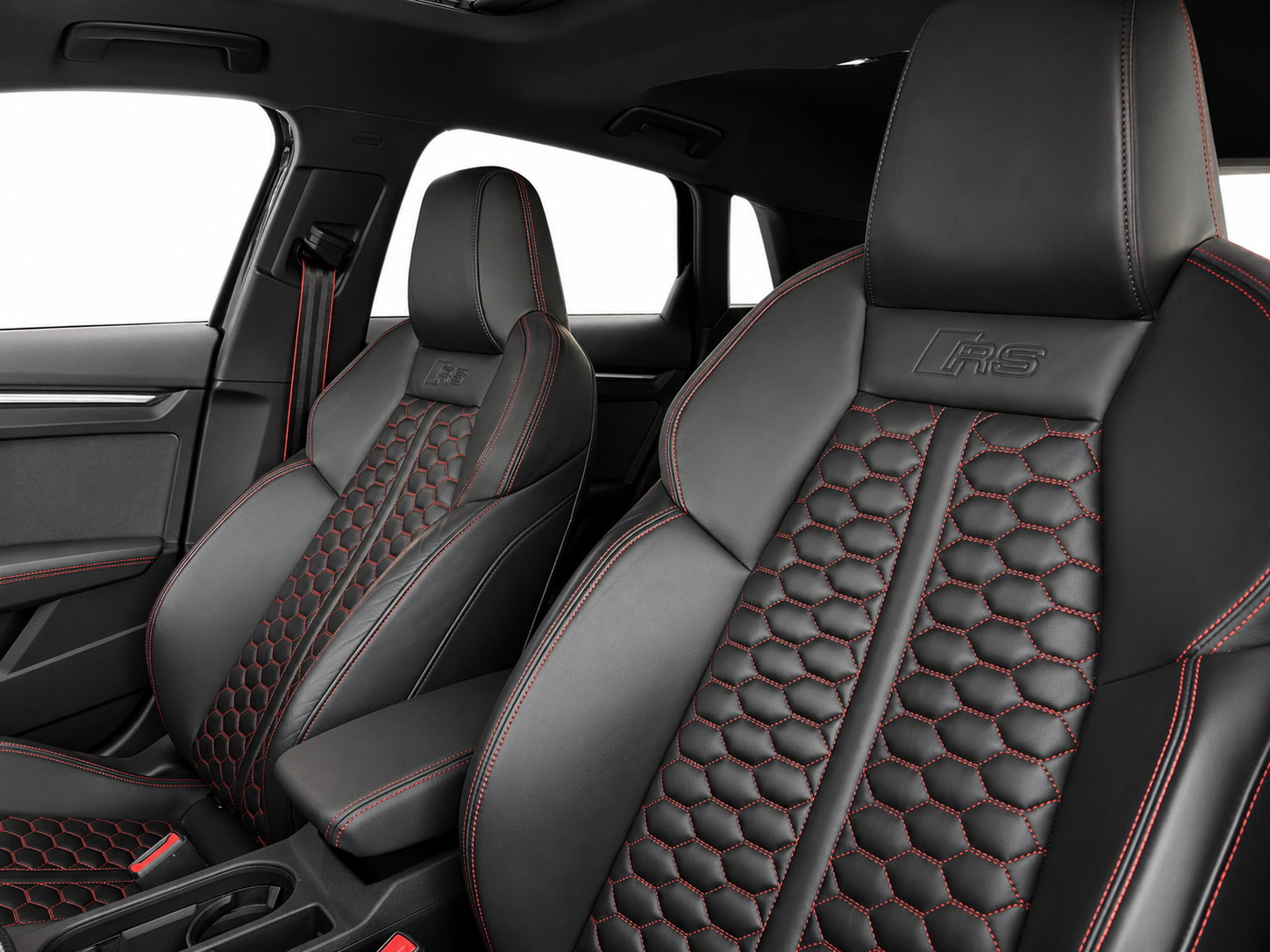 AUDI RS3 Sportback 2.5 TFSI quattro S-Tronic-image-10