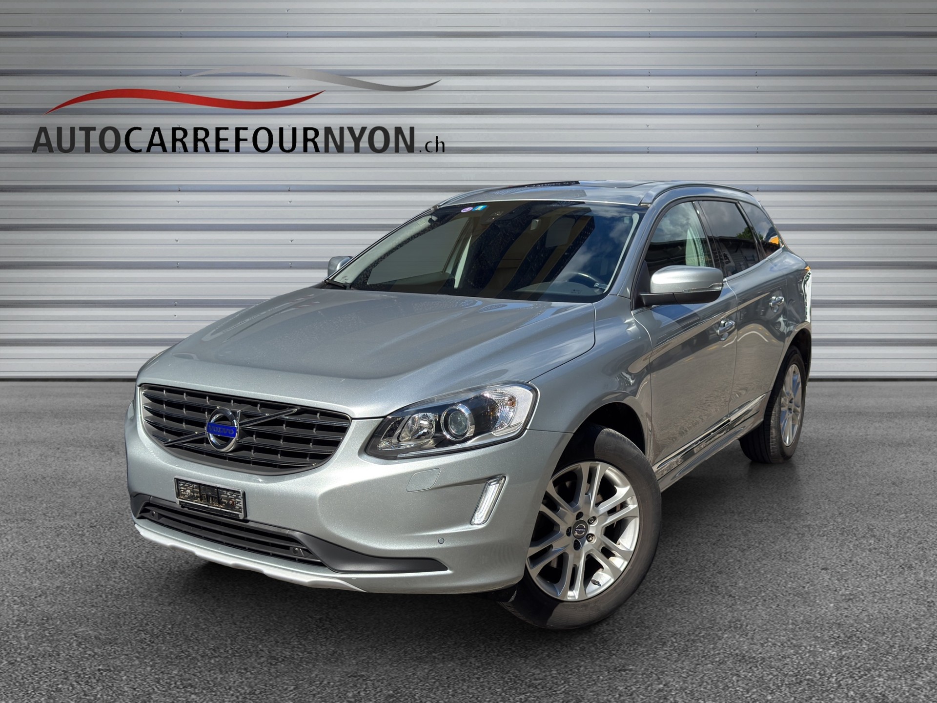 VOLVO XC60 T5 AWD Momentum Geartronic