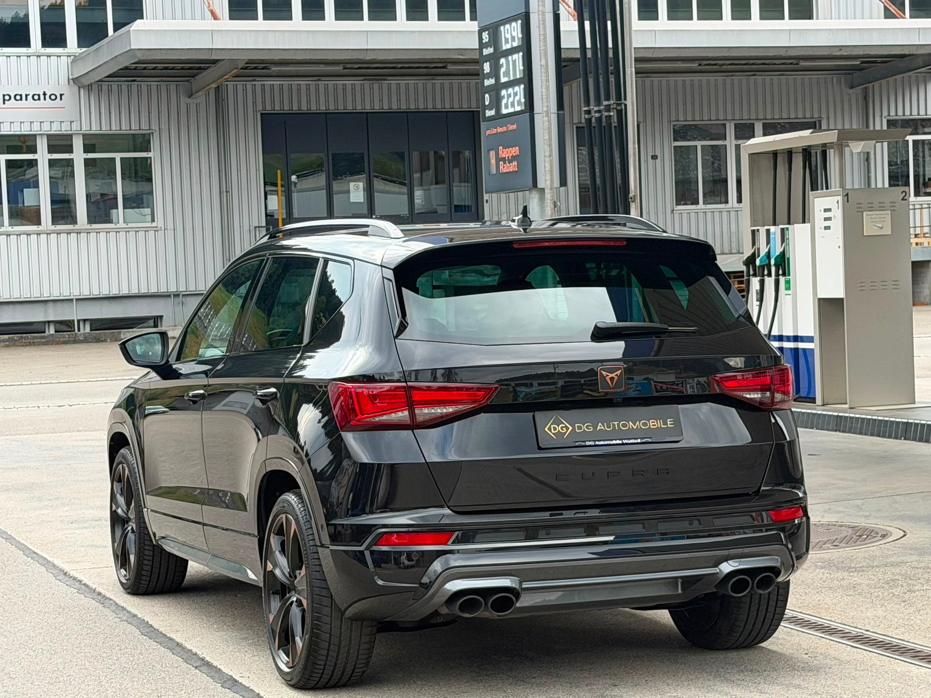 CUPRA Ateca 2.0TSI 4Drive DSG Top Ausgestattet**El. Anhängerkupplung**Cupra- & Startknopf am Lenkrad**Assistenzpaket XL**DCC*-image-4