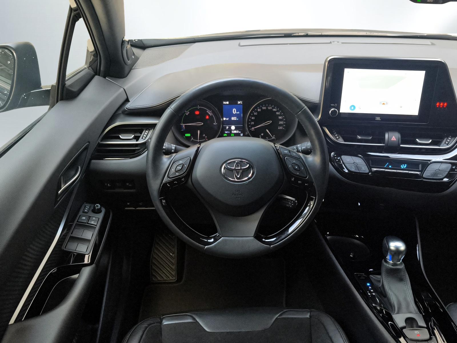 TOYOTA C-HR 2.0 VVTi HSD Move-image-6