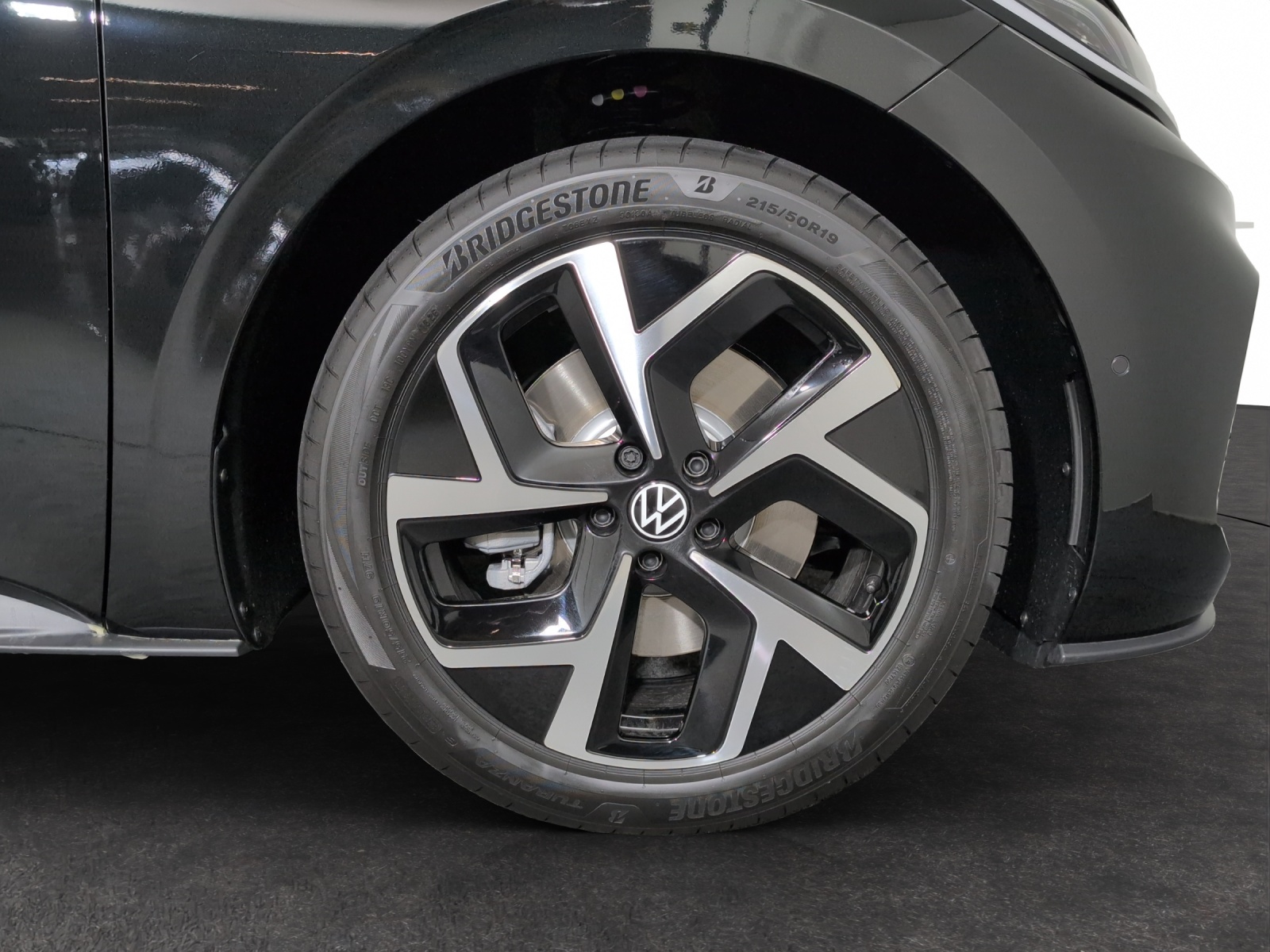 VW ID.3 Neo 79 kWh 231 PS Style-image-8
