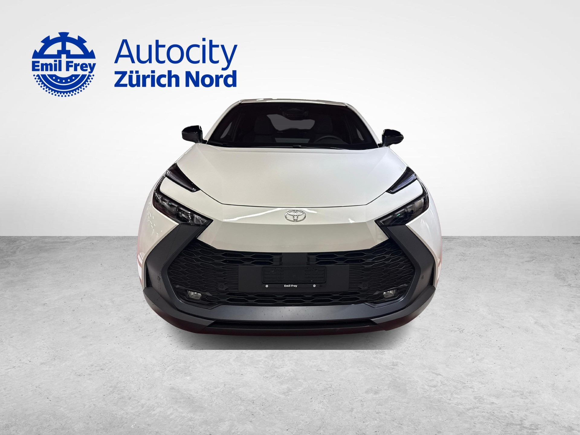 TOYOTA C-HR 2.0 PHEV Swiss Edition-image-8