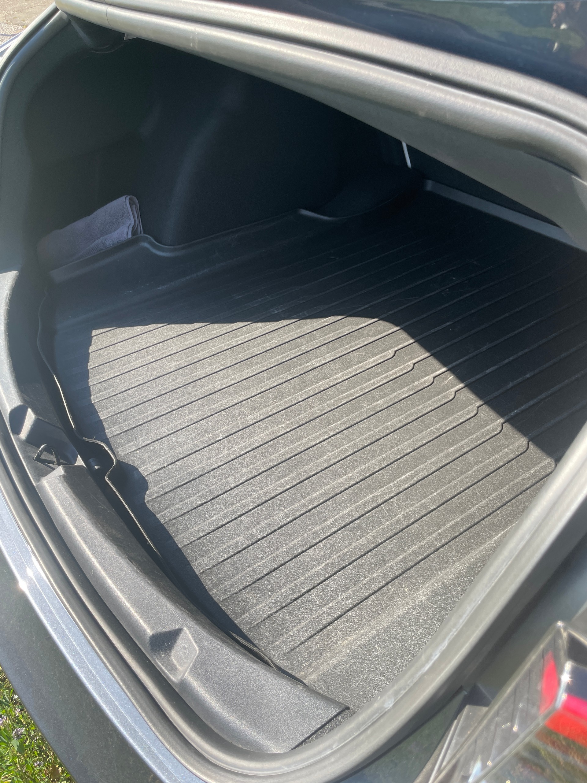 TESLA Performance D-image-4