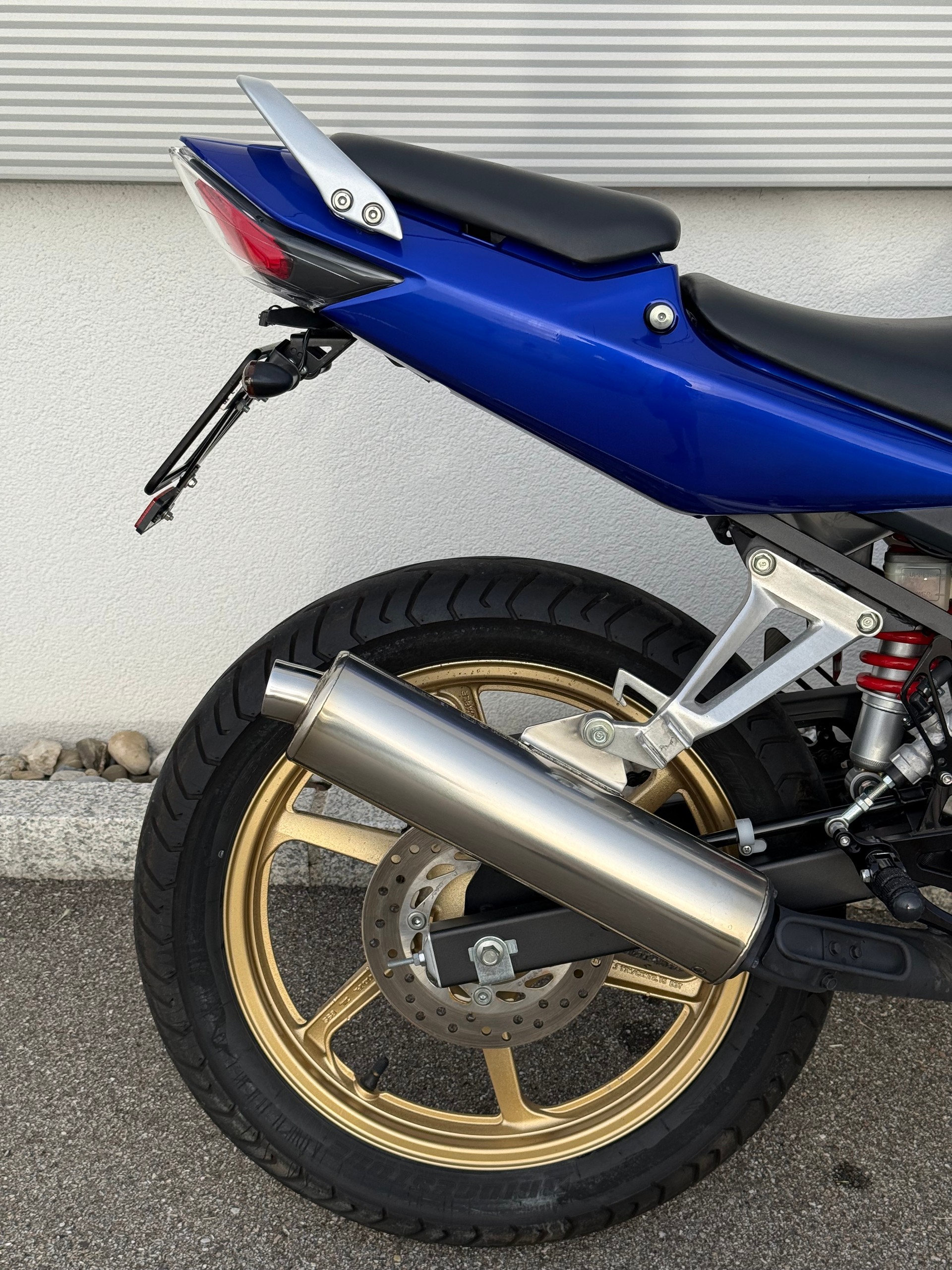 HONDA CBR 125 R-image-5